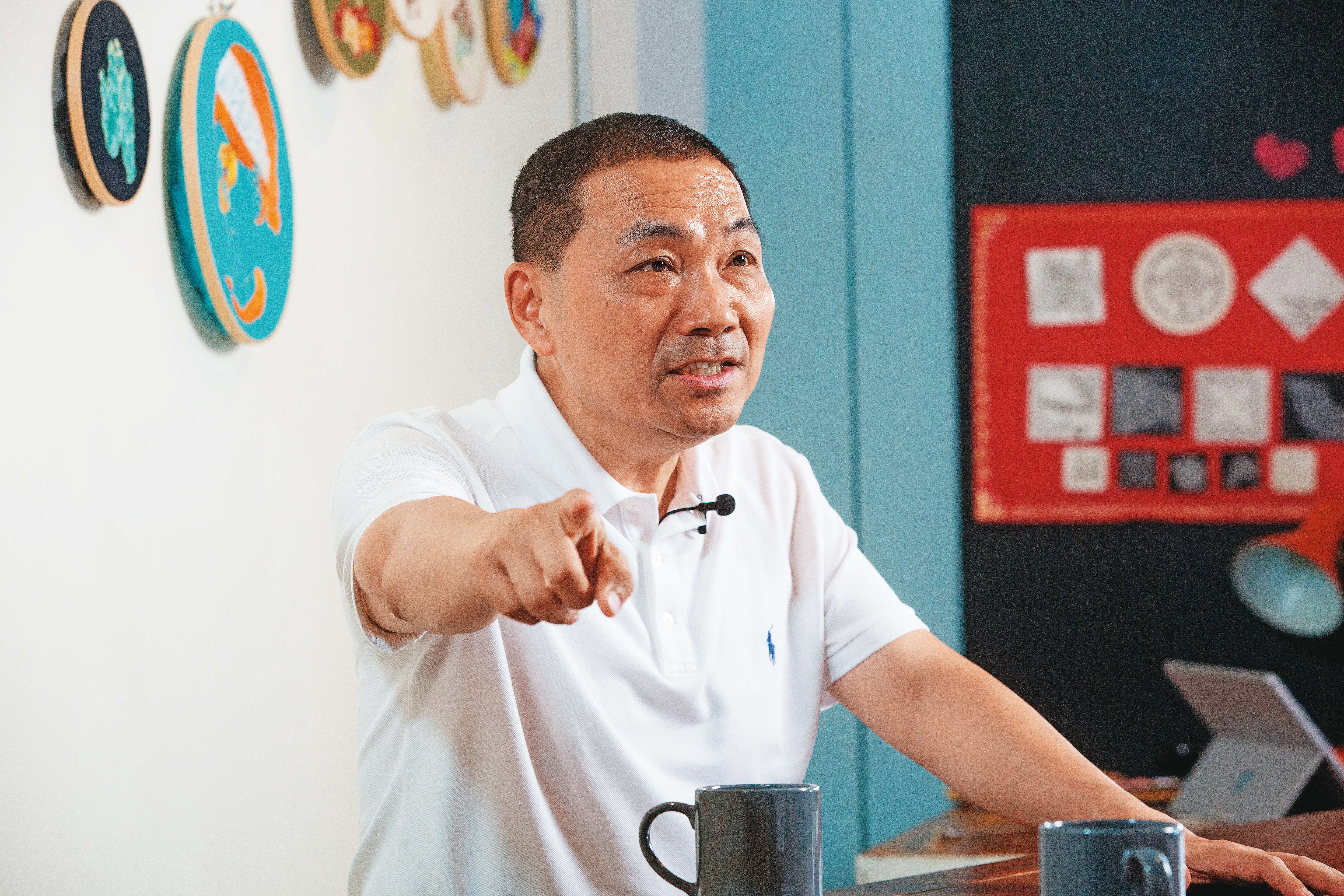 侯友宜整頓新北五股垃圾山雷厲風行，非法砂石棧場被迫關門，卻也帶出廢棄物處理量能不足的問題。