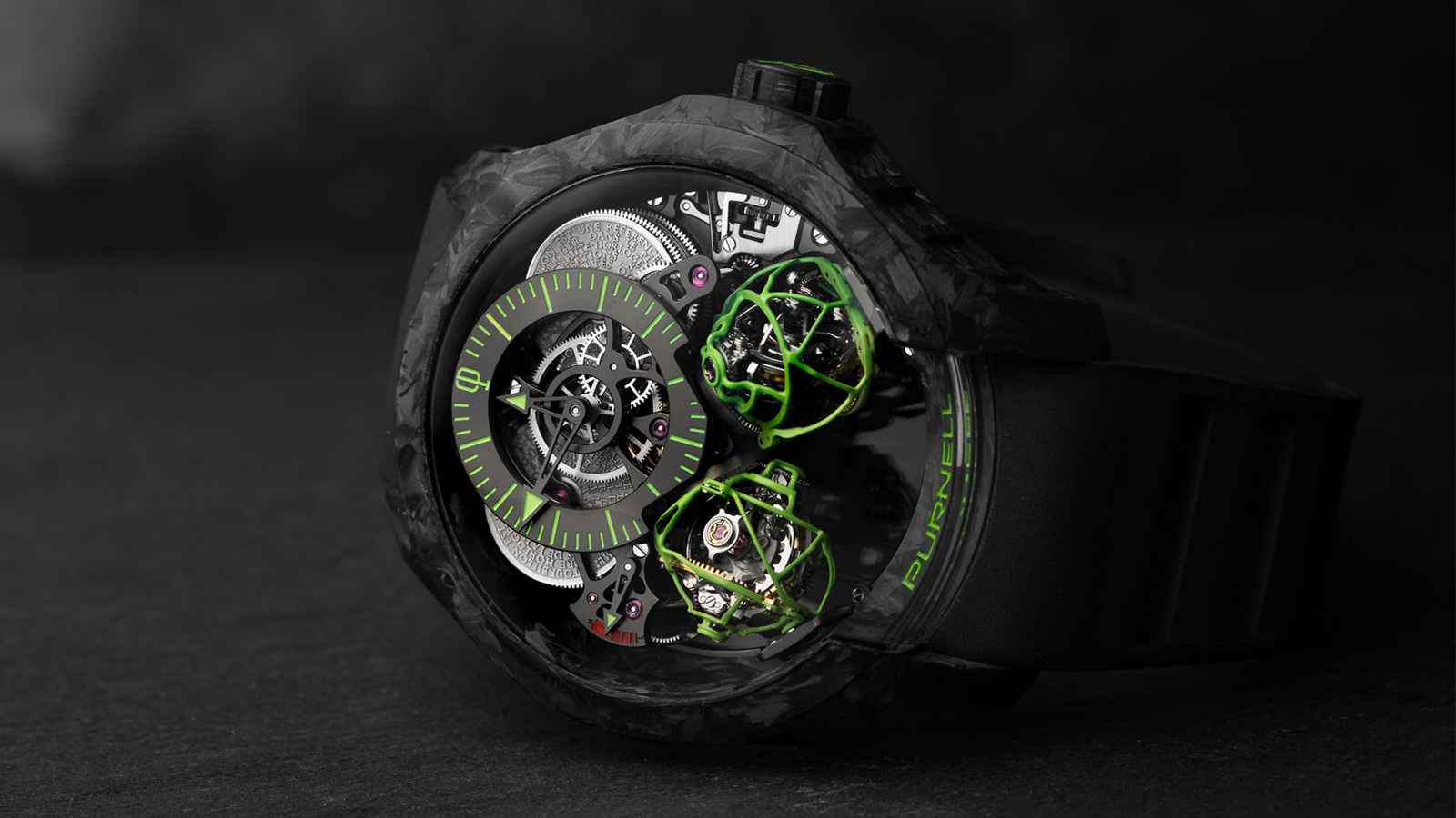 Escape II Carbon｜碳纖維錶殼／錶徑48mm／CP03手上鏈機芯／時間指示、動力儲存顯示／雙重三軸球體陀飛輪裝置／建議售價NT$ 15,600,000