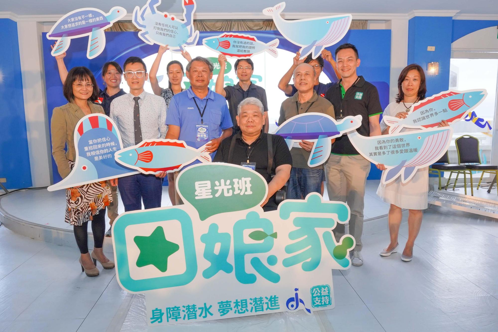 各界貴賓皆到場支持活動，其中包括王榮璋、呂鴻文等人。