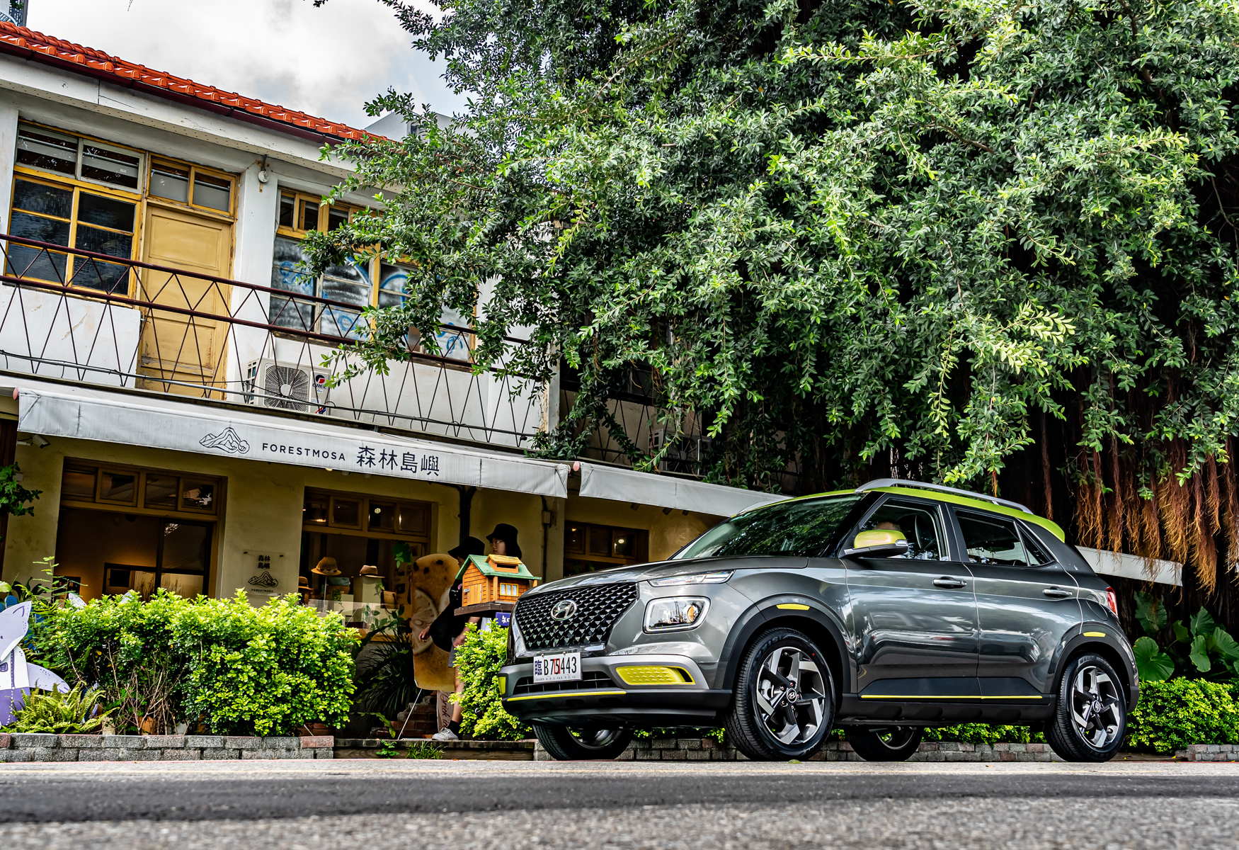 【鏡試駕】跨界小金剛！HYUNDAI Venue GLC