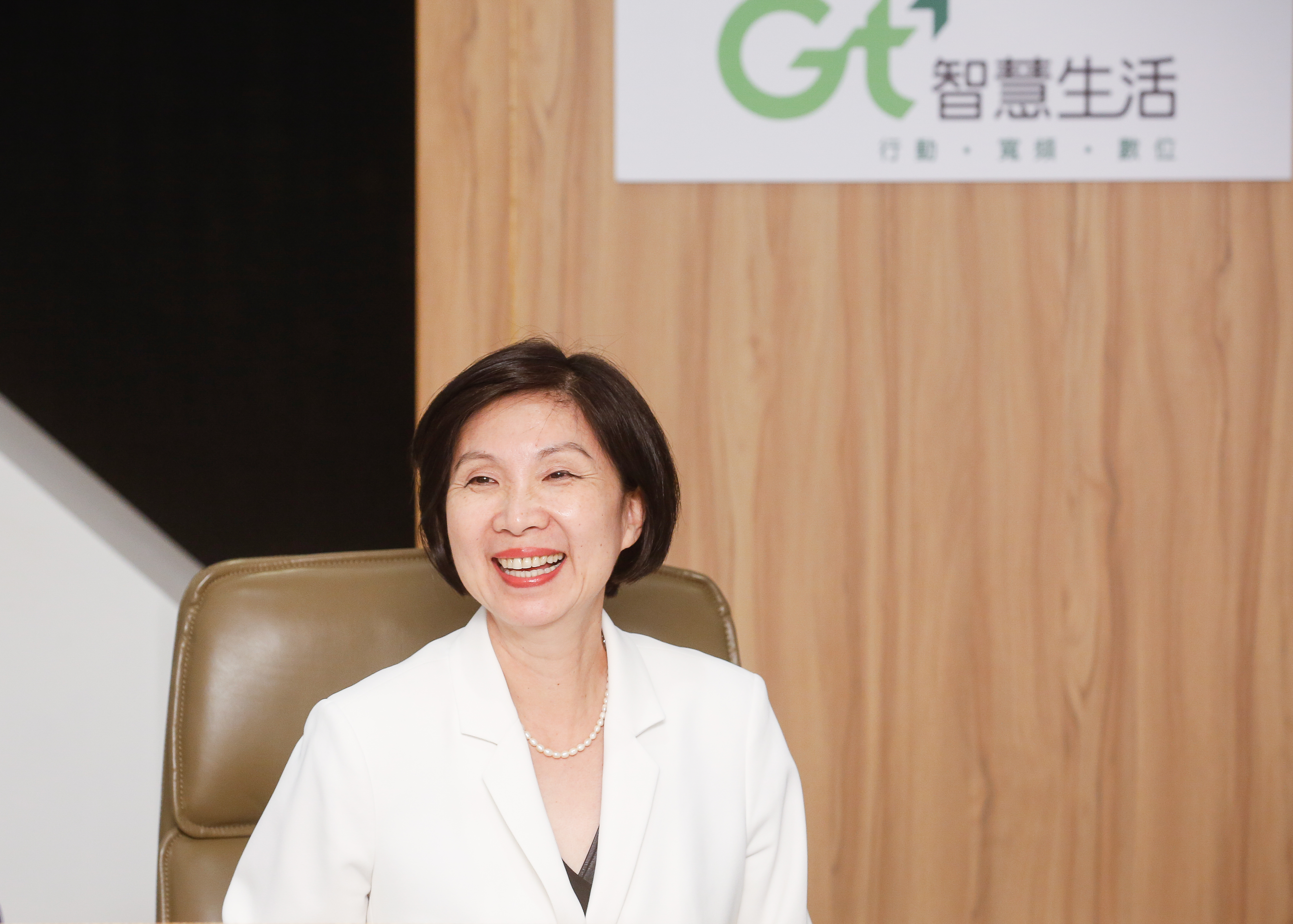 針對5G資費等問題，遠傳總經理井琪呼籲政府讓政策與時俱進。