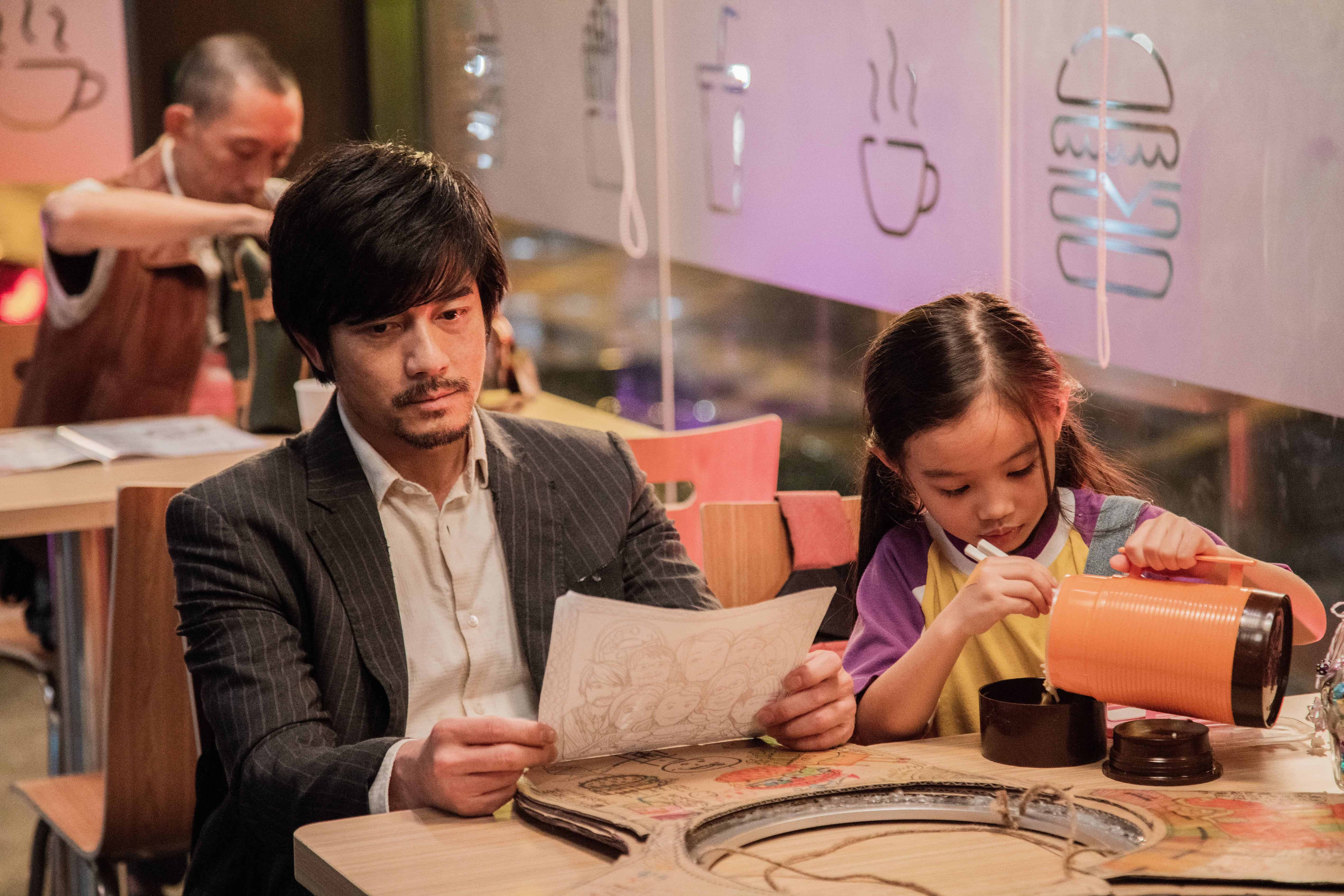 郭富城在《麥路人》裡基本上不需要化妝，連鬍子也不剃，戲服更是一套到底。（華映提供）