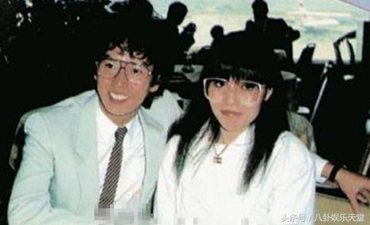 港星譚詠麟當年瘋狂追求原配楊潔薇(莎莉)。(翻攝自微博「頭條號八卦娛樂天堂」)