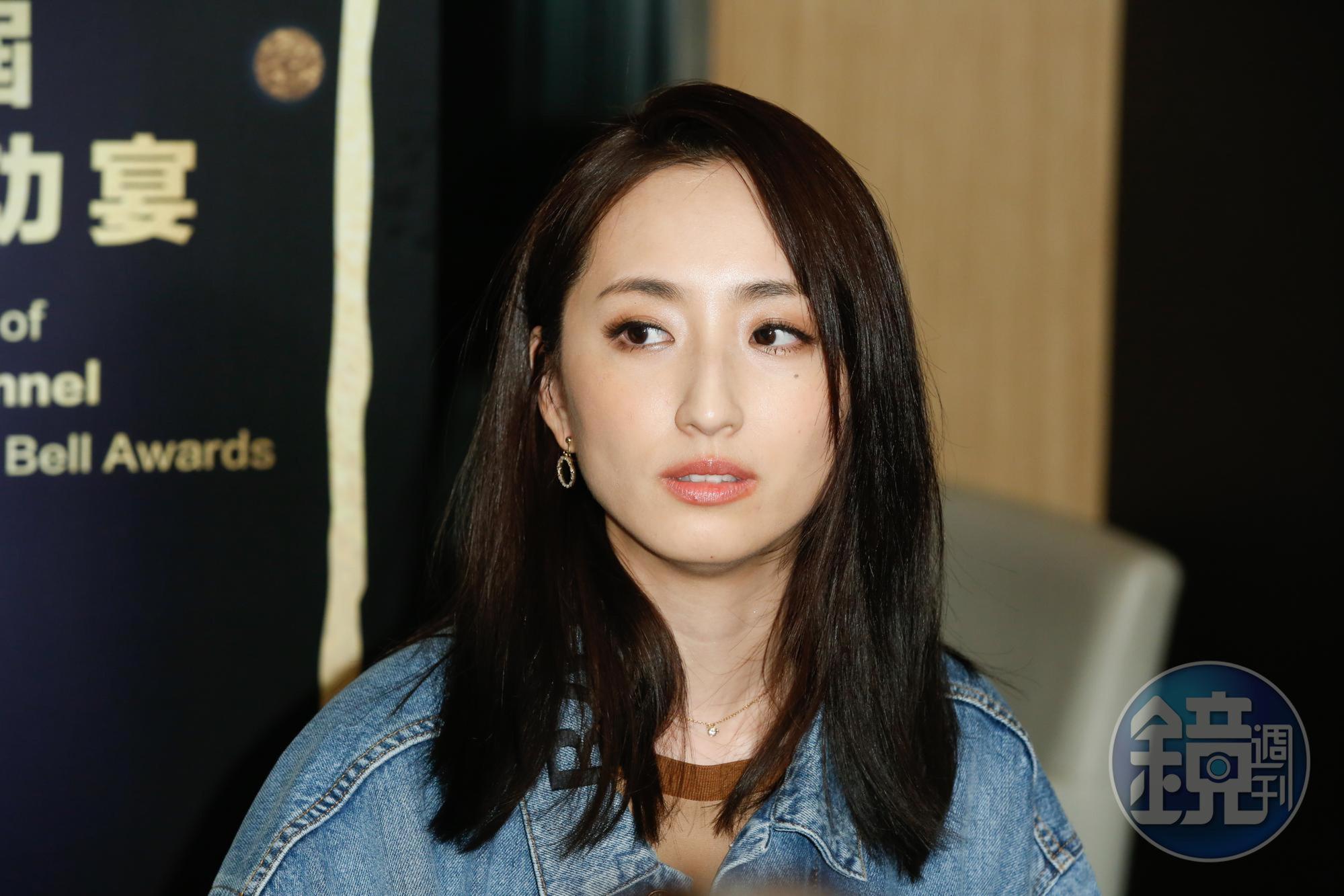 柯佳嬿因小鬼過世深受打擊,整個人有魂無體。