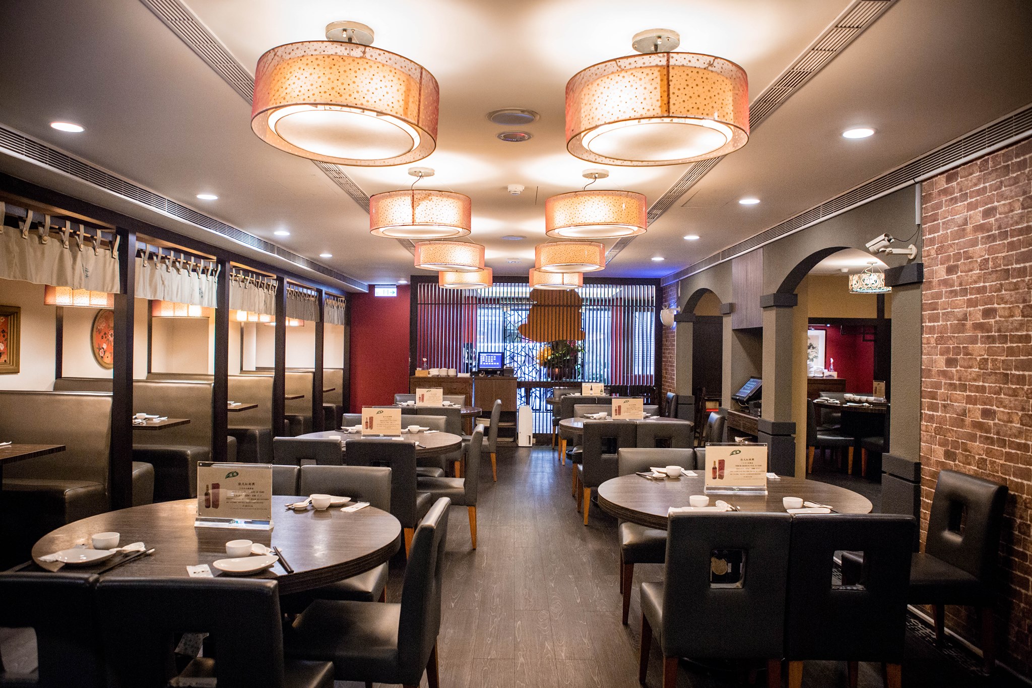 知名台菜餐廳青葉宣布下個月26日起暫時歇業。（翻攝自AoBa青葉台灣料理臉書）