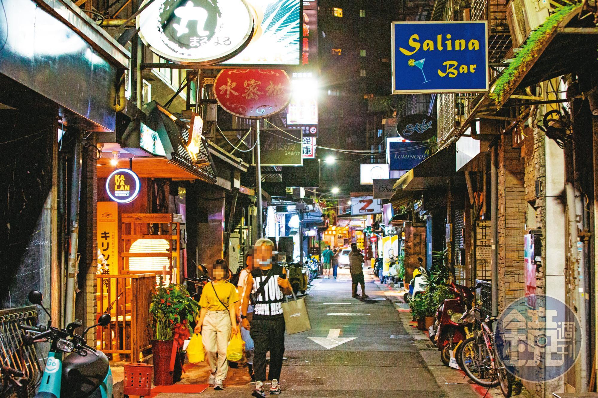 朱智德上班的牛郎店位於林森北路，營業近4年。圖中店家非案發牛郎店。