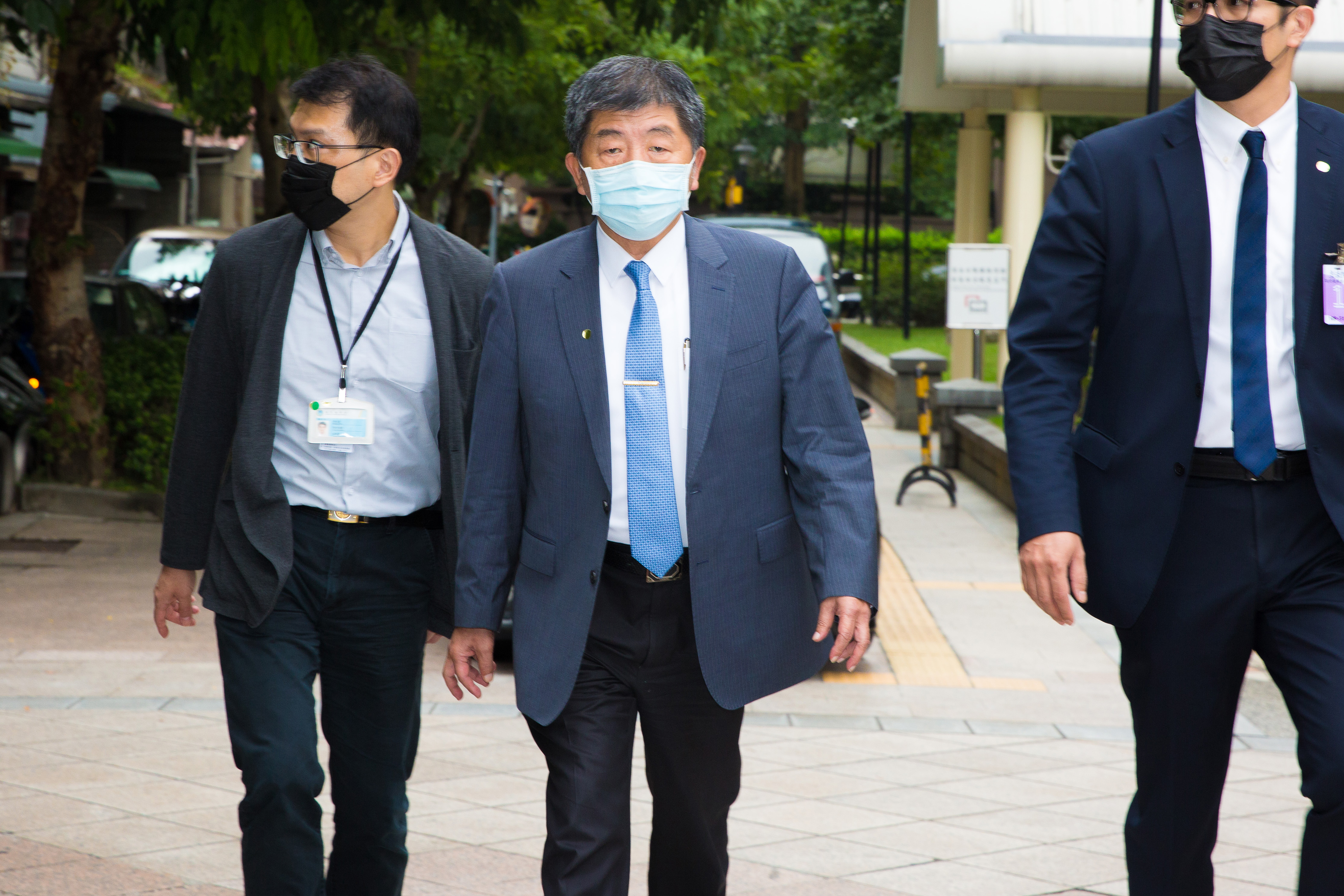 衛福部長陳時中針對購買疫苗進度和施打計畫做出回應。（本刊資料照）