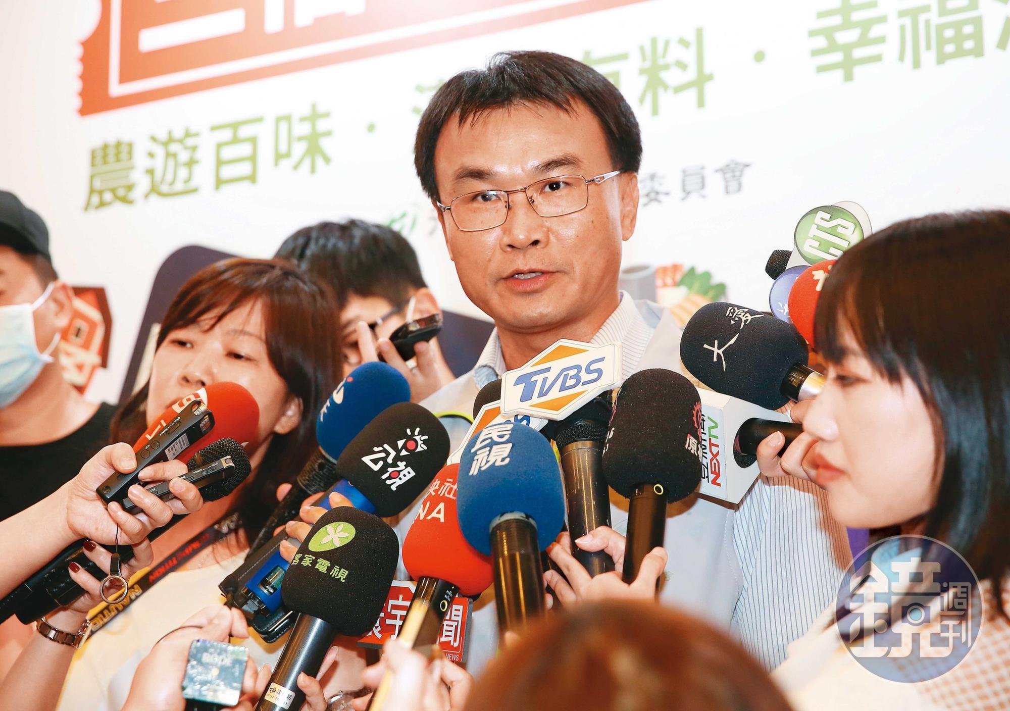 農地收歸中央管制，引發太陽能業者砲轟農委會主委陳吉仲（圖）「完全就是本位主義，簡直不食人間煙火。」