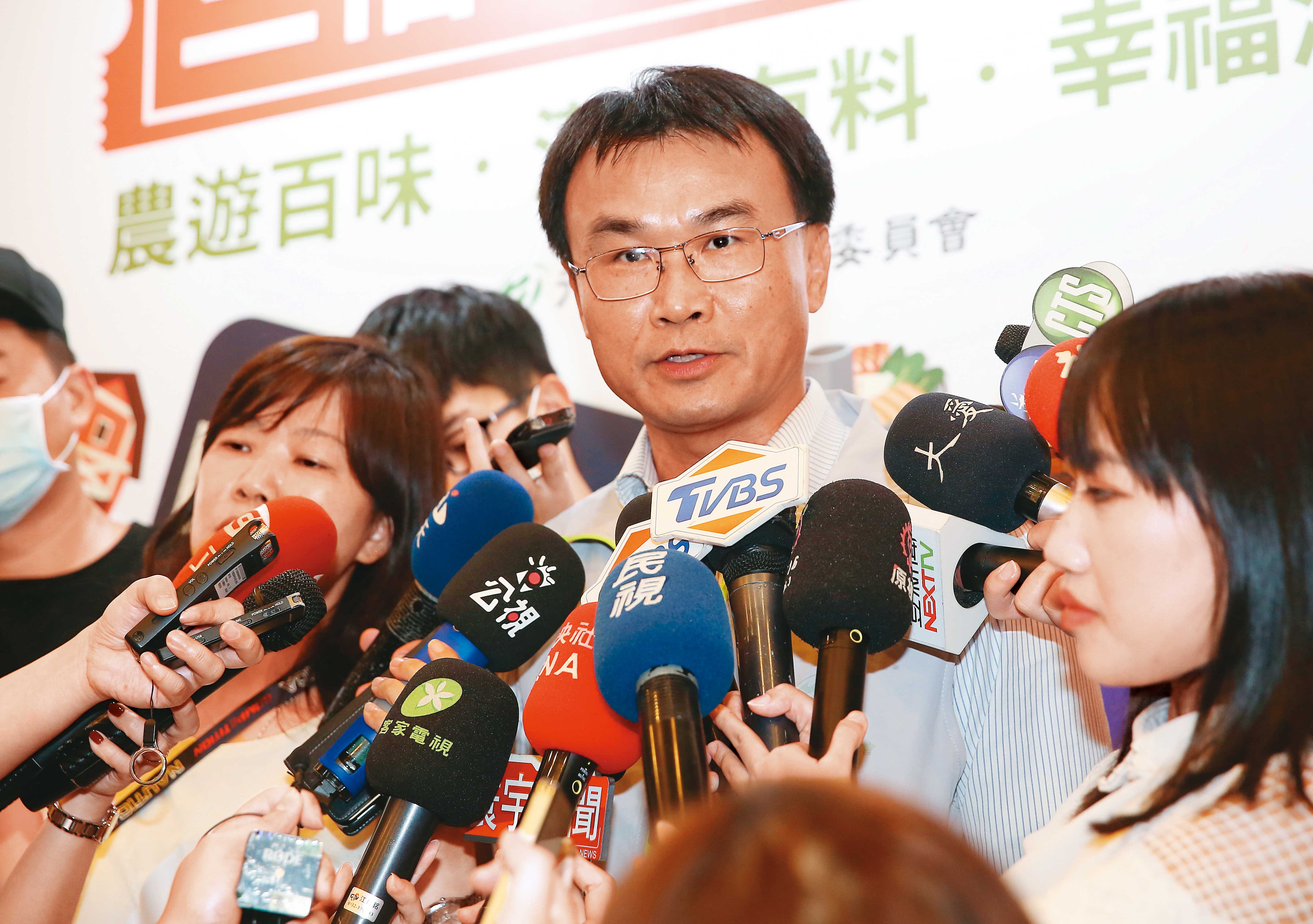 農地收歸中央管制，引發太陽能業者砲轟農委會主委陳吉仲（圖）「完全就是本位主義，簡直不食人間煙火。」