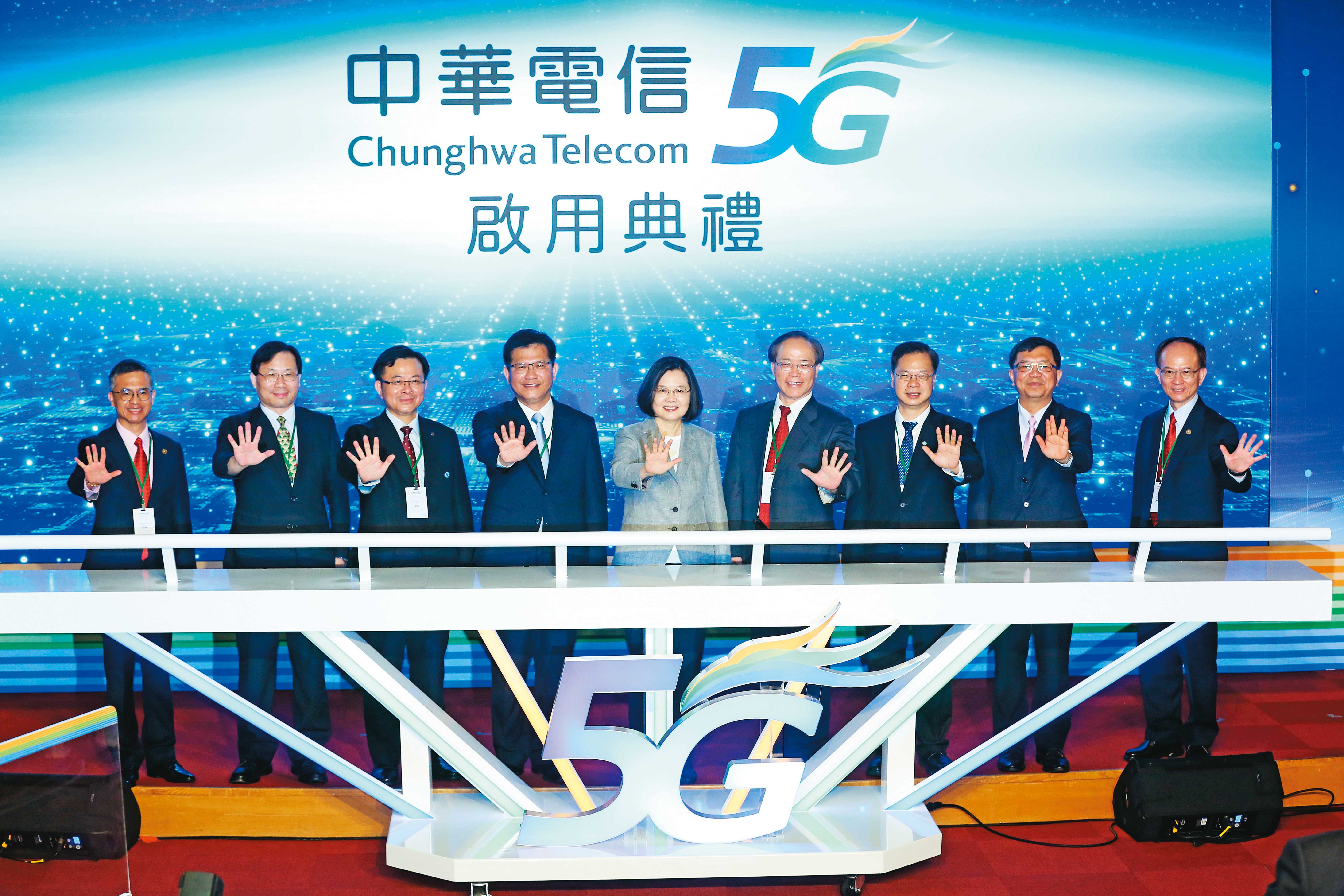 5G時代來臨，近幾年世界各先進國家無不展開數位轉型。蔡政府團隊防疫表現可圈可點，但沒理由因此延宕推動「數位發展部」設置的時程。