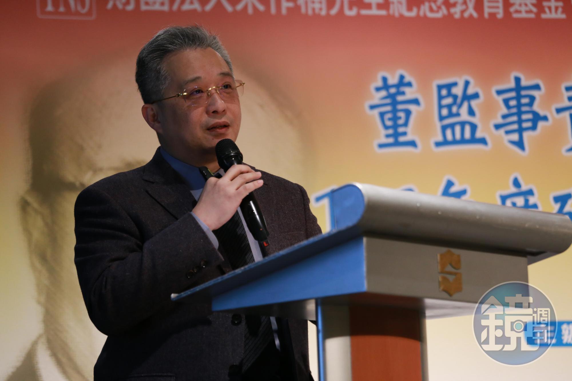 律師張紹斌曾任北檢主任檢察官,過去專辦電腦犯罪案件,他轉任律師後兼任中華民國電腦稽核協會理事長及調查局資通安全諮詢顧問等職,堪稱法律資訊領域的第一把交椅。(讀者提供)