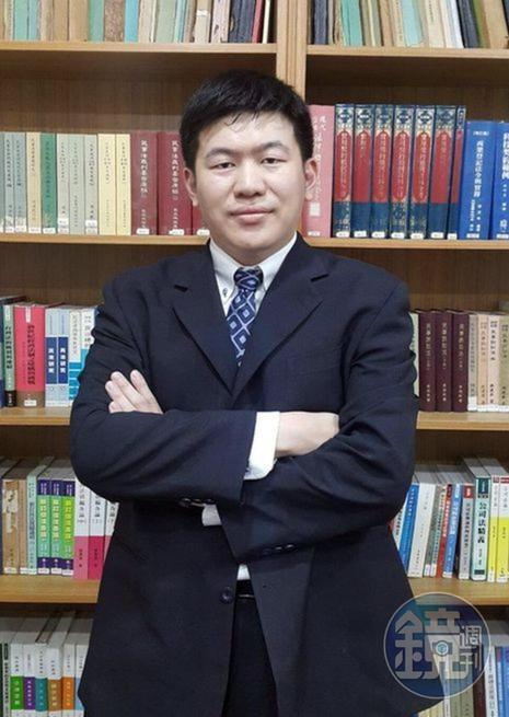 律師田永彬也是電腦專家,同樣具有法律及資訊專長,且擁有清大科法所碩士及交大資工學位。(讀者提供)