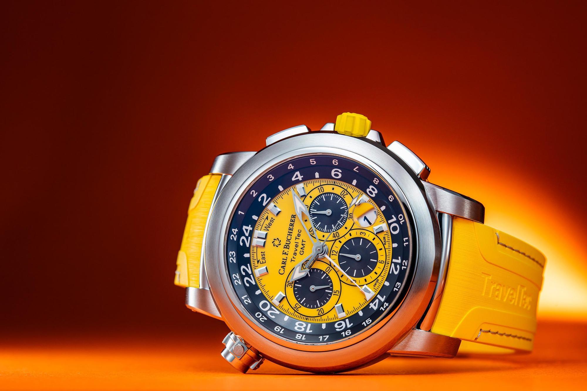 寶齊萊Carl F. Bucherer Patravi TravelTec三地時間計時碼錶。功能：時間指示；日期顯示；計時碼錶；三地時間指示╱機芯：自動上鏈機芯╱建議售價：NT$350,000