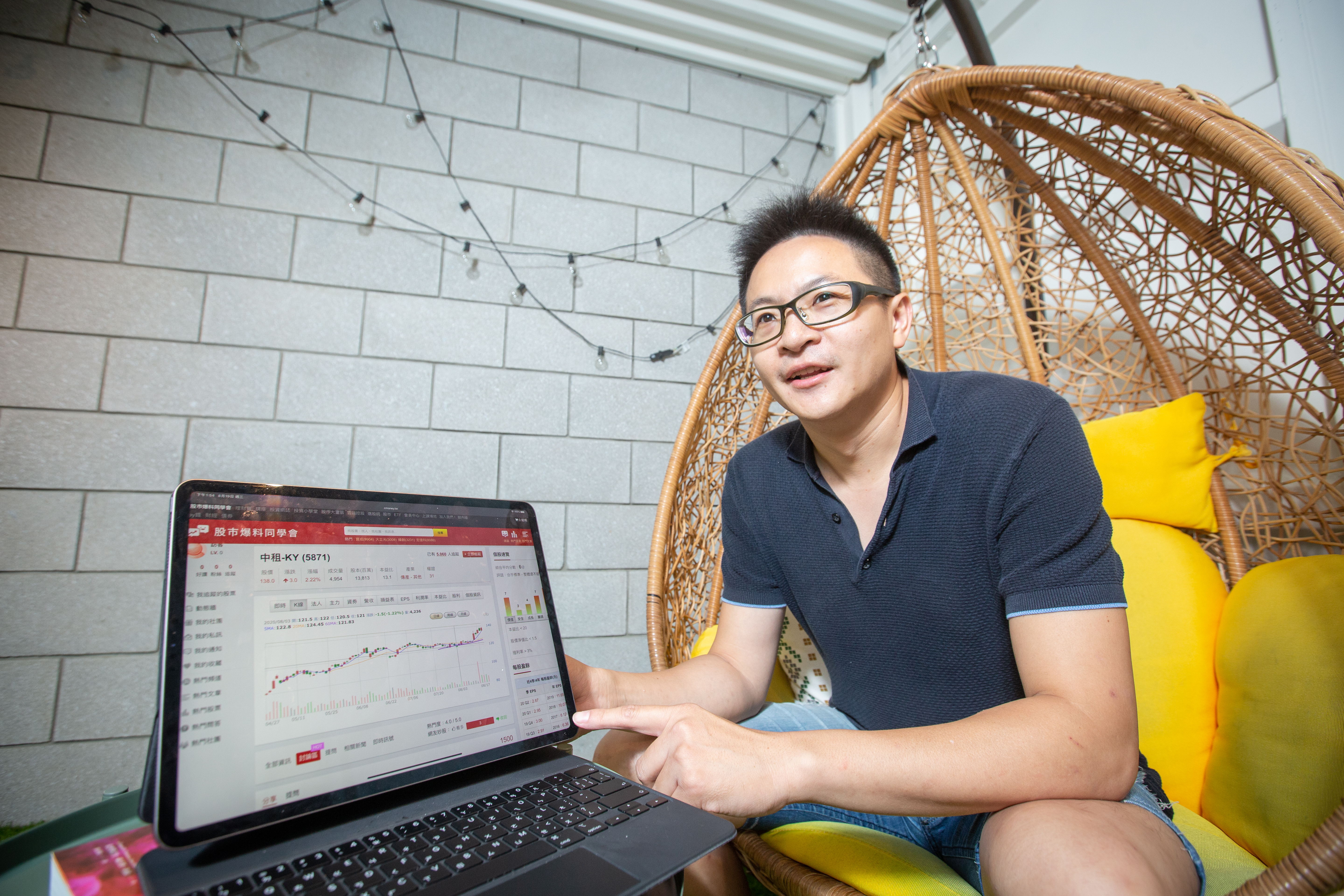 陳莘傑靠著手中3檔個股，創造1年200萬息收。