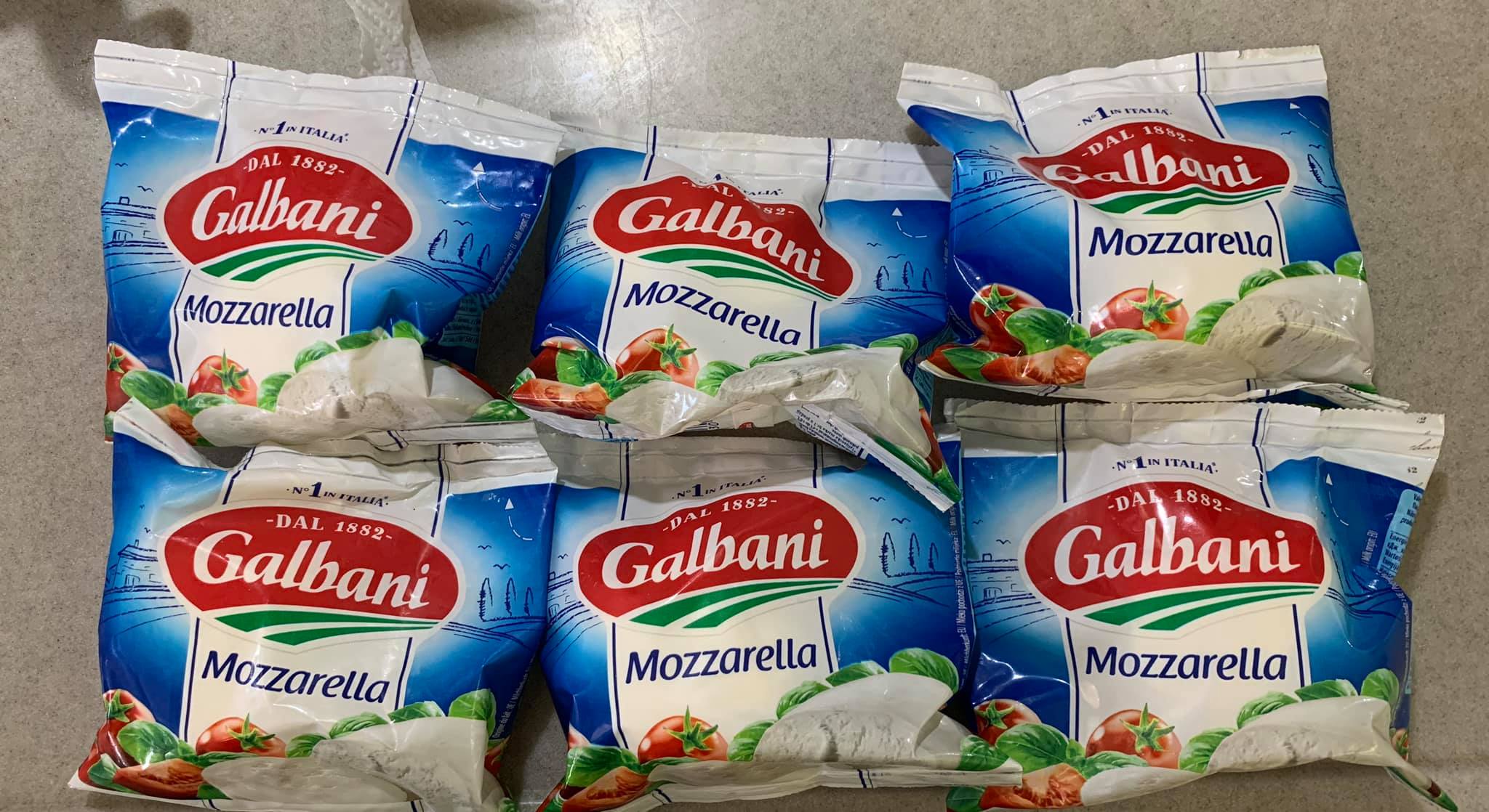 一口氣買了6包莫札瑞拉乳酪。