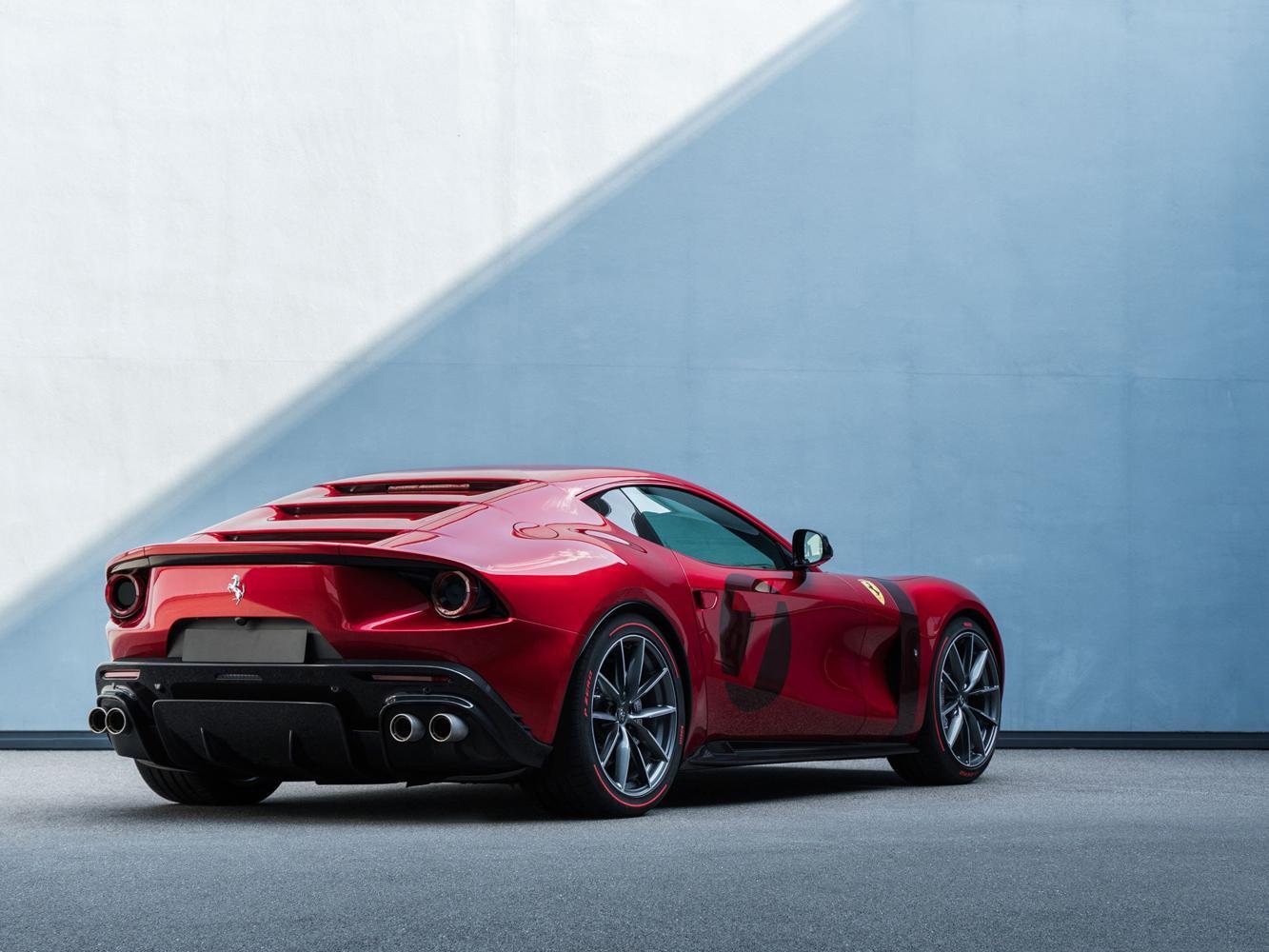全新One-Off力作 — Ferrari Omologata充分詮釋了Ferrari法拉利七十多年來不變的卓越傳承。