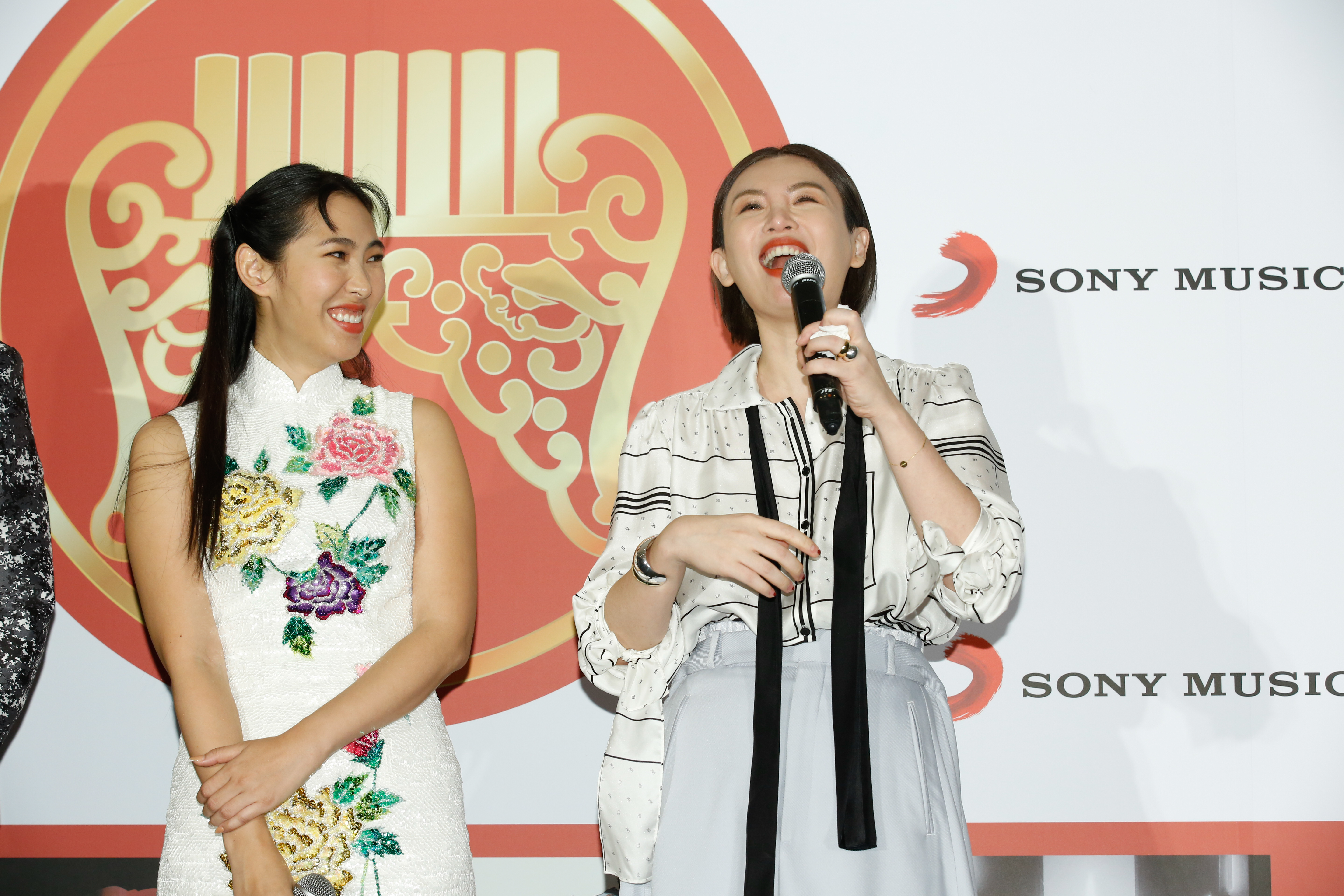 險勝同門歌手王若琳，魏如萱笑說：「還好勝了！」。