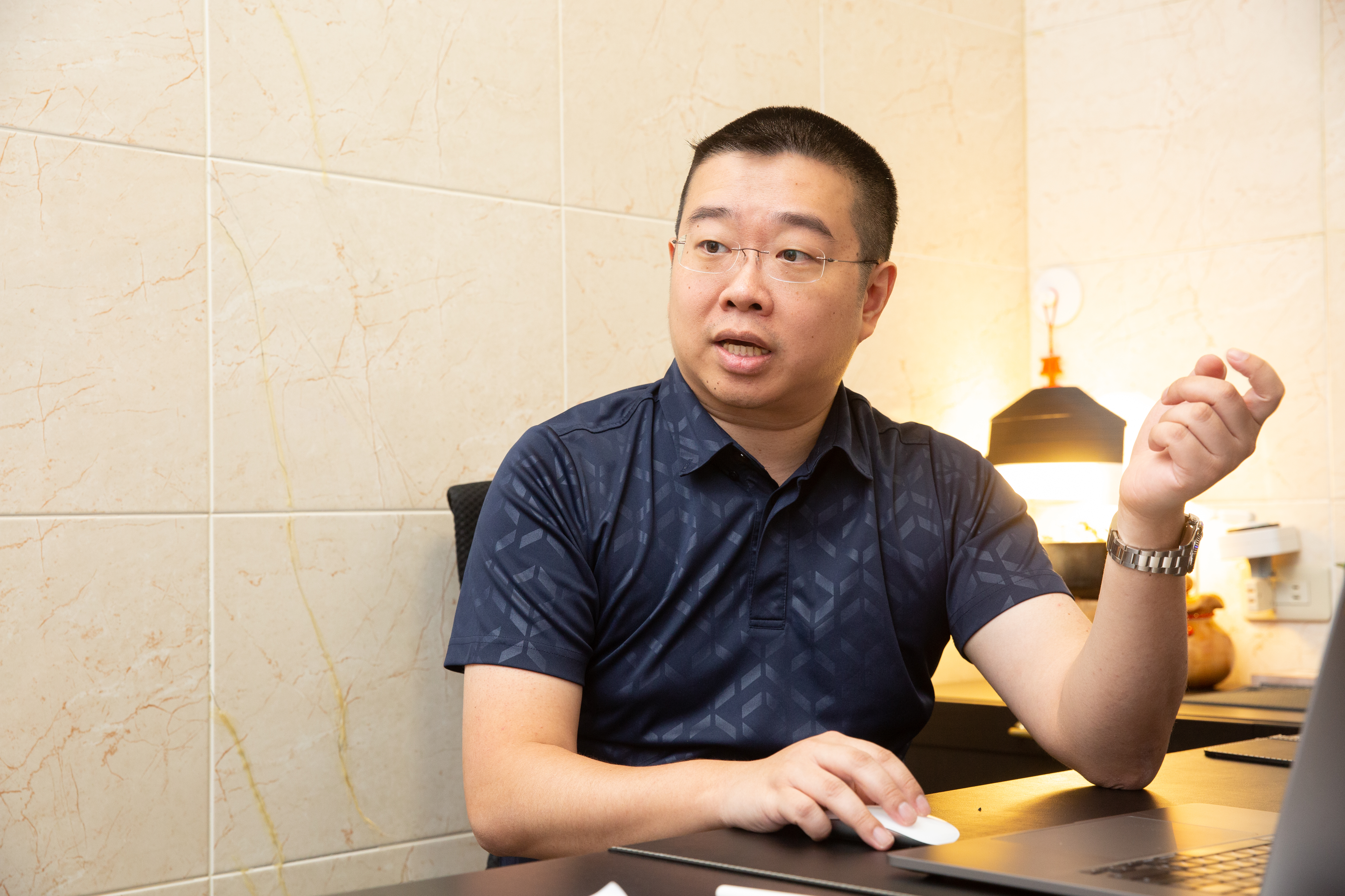 辜冠寧在金庫收藏過最珍貴的物品，是先母的頭髮。