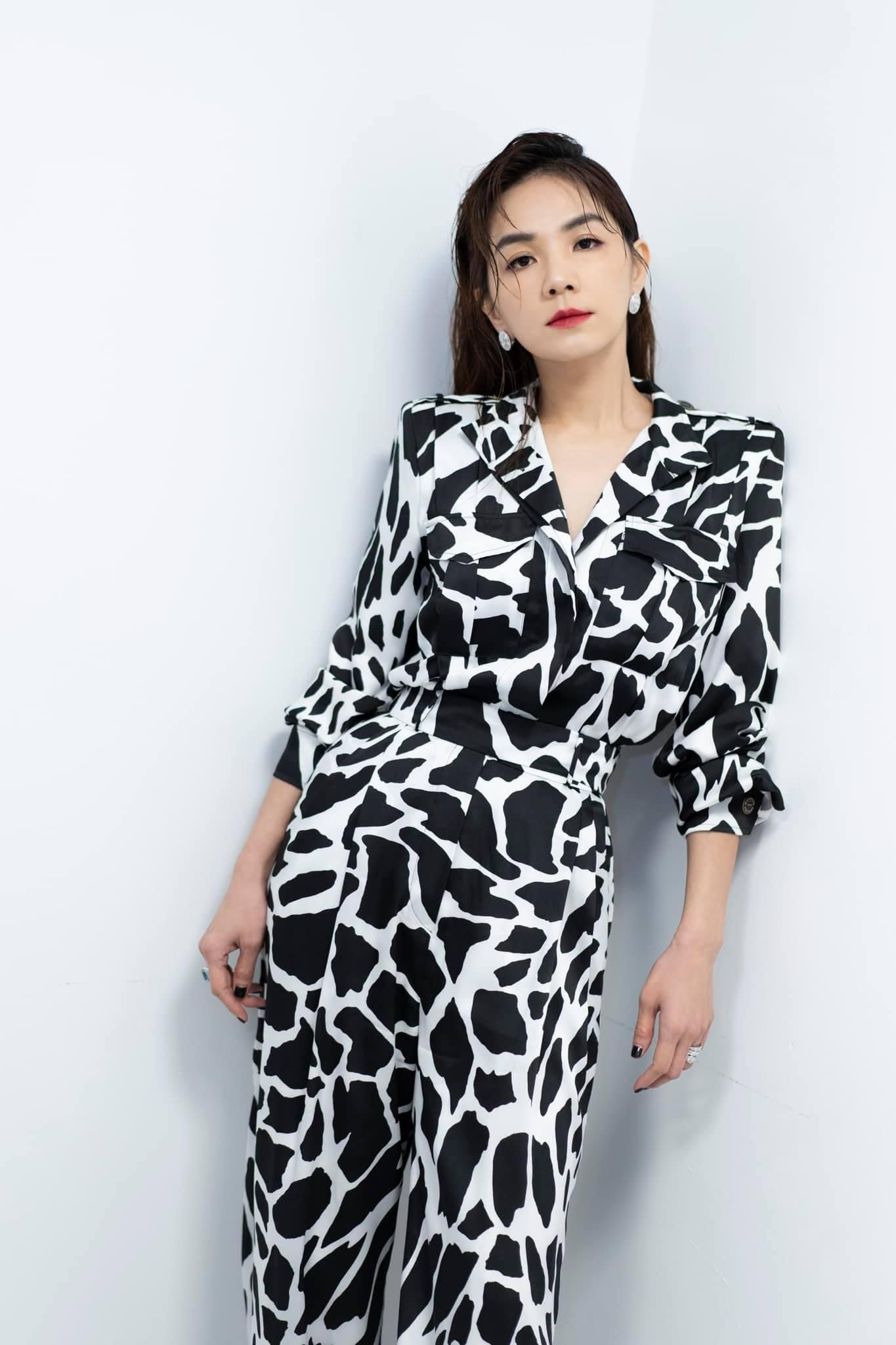 今年疫情影響下,Ella 卻成為吸金之王,今年有9支廣告。(翻攝Ella臉書)