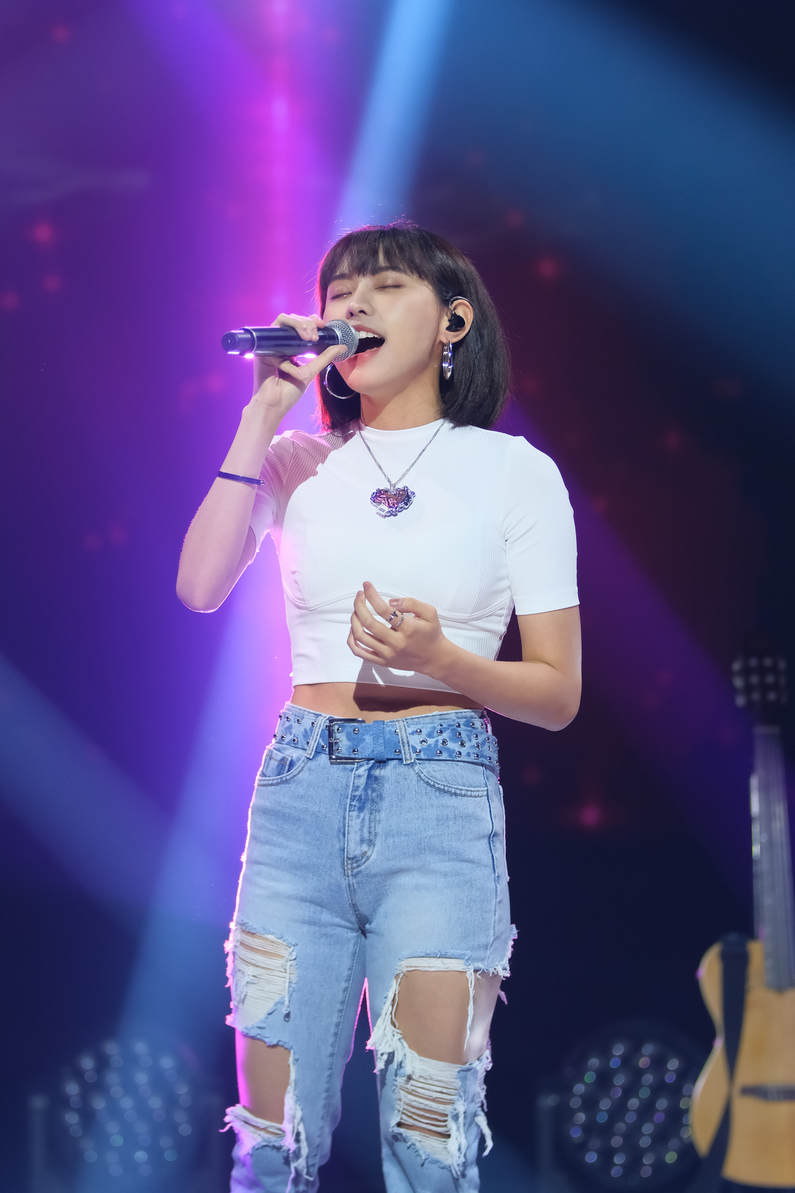 李芷婷生日當天開線上音樂會「雲開趴」與粉絲分享喜悅,並一口氣演唱十多首歌。(唯有音樂提供)