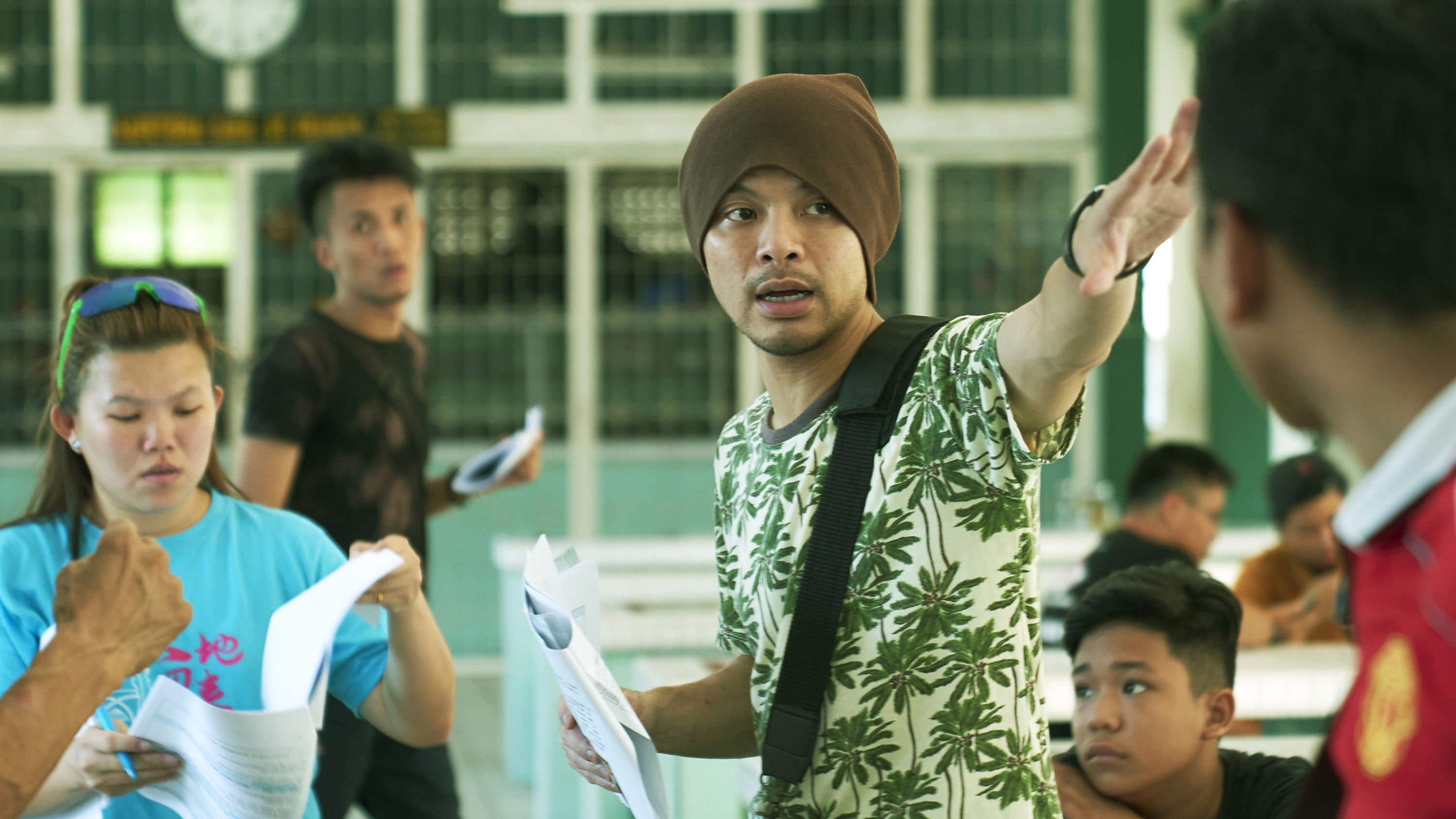 黃明志首度不搞笑，以嚴肅的心態拍攝描述馬來西亞20年前校園暴力的電影《你是豬》。（華映提供）