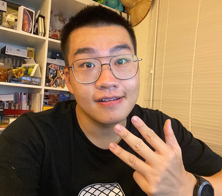 網紅Joeman（九妹）徵才，公開底薪和福利，引發網友討論。（翻攝自Joeman IG）