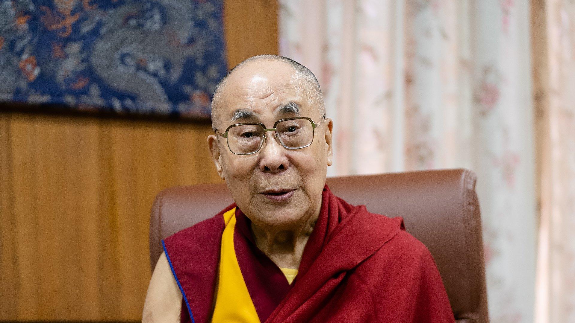 藏人精神領袖達賴喇嘛近日風波甚囂塵上。(翻攝自@DalaiLama推特)