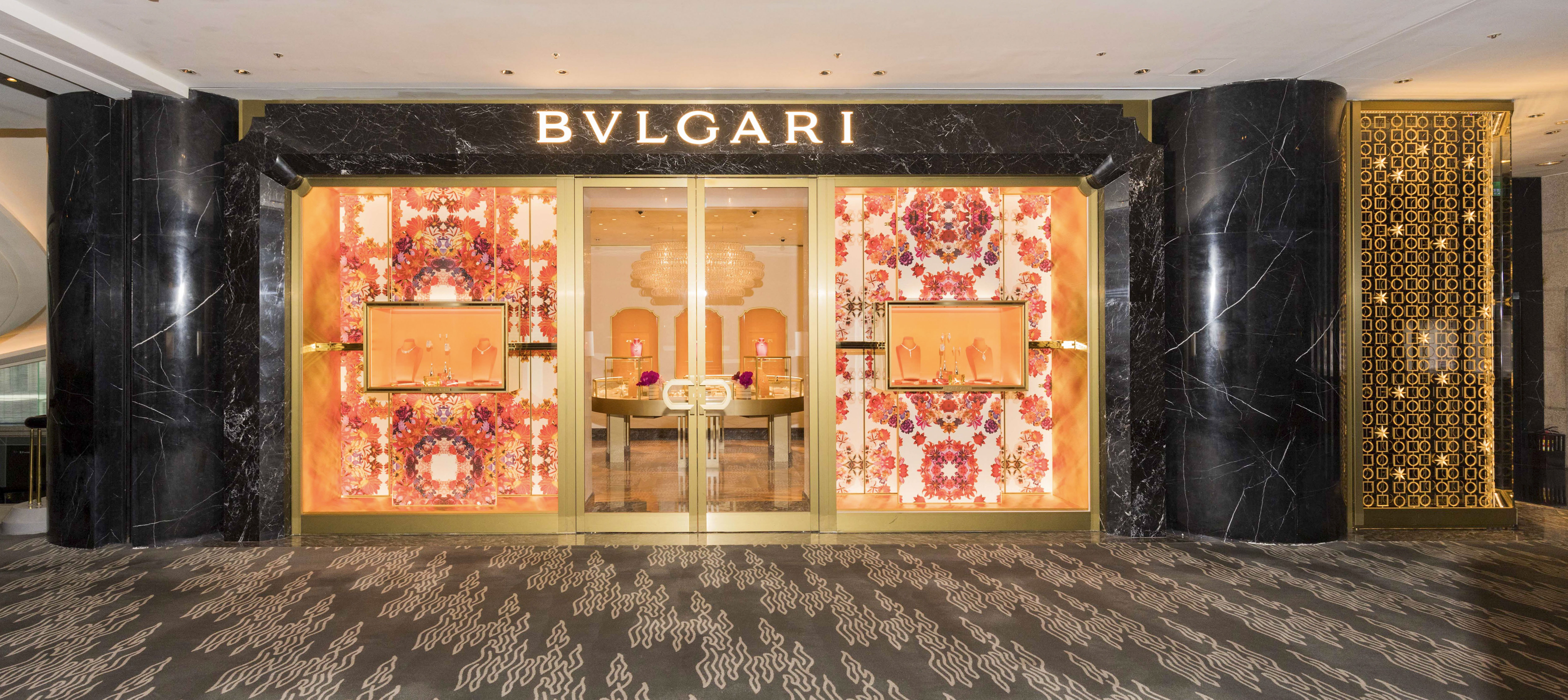 寶格麗全新PETER MARINO形象概念店造型的美感、材質與色彩的大膽結合，以及卓越的義大利工藝技術，使寶格麗精品店的室內設計概念與品牌風格一致，宛如精心打造的珠寶。（寶格麗提供）