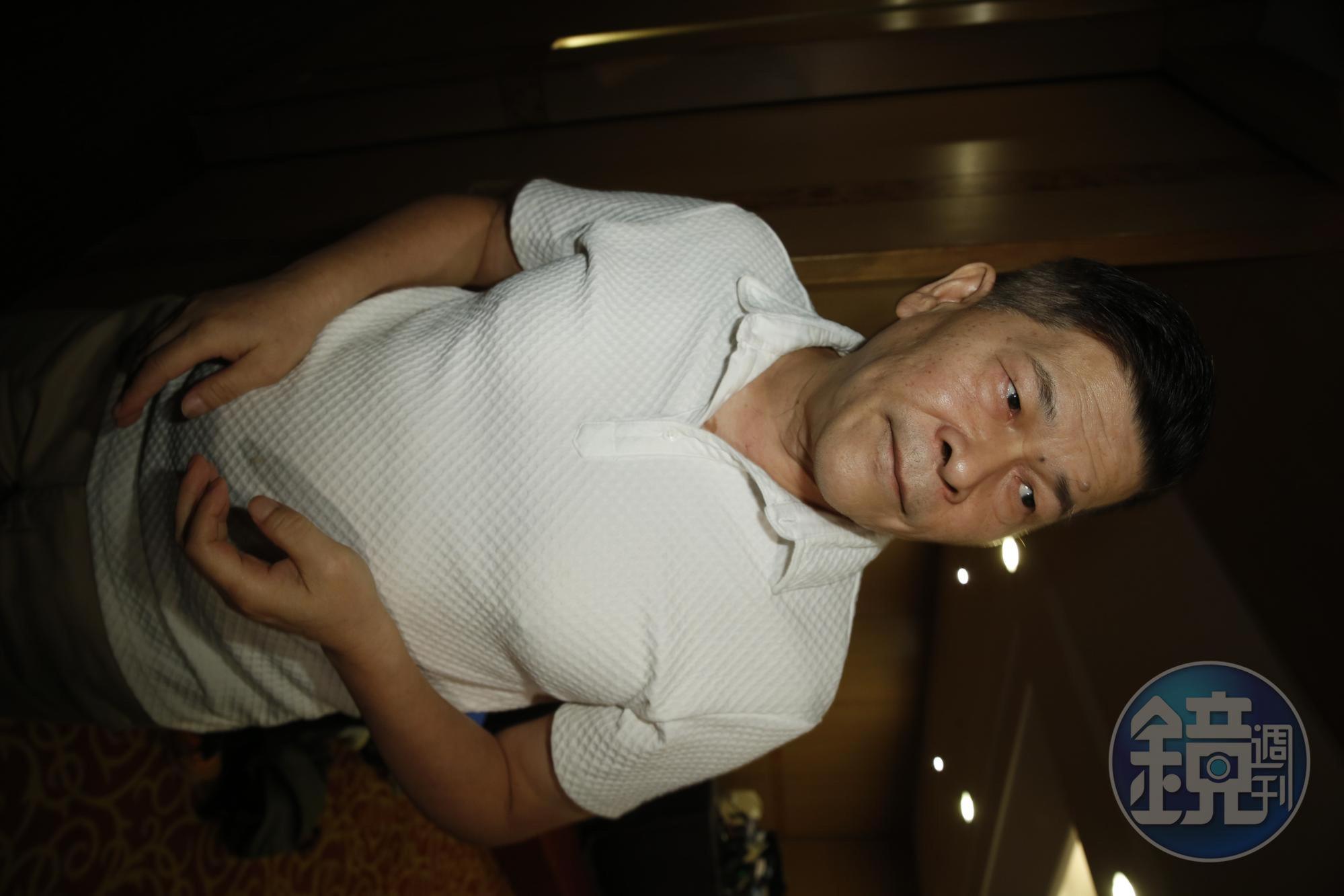 澎恰恰透露欠債沒拖汪建民下水，反而還協助還債。
