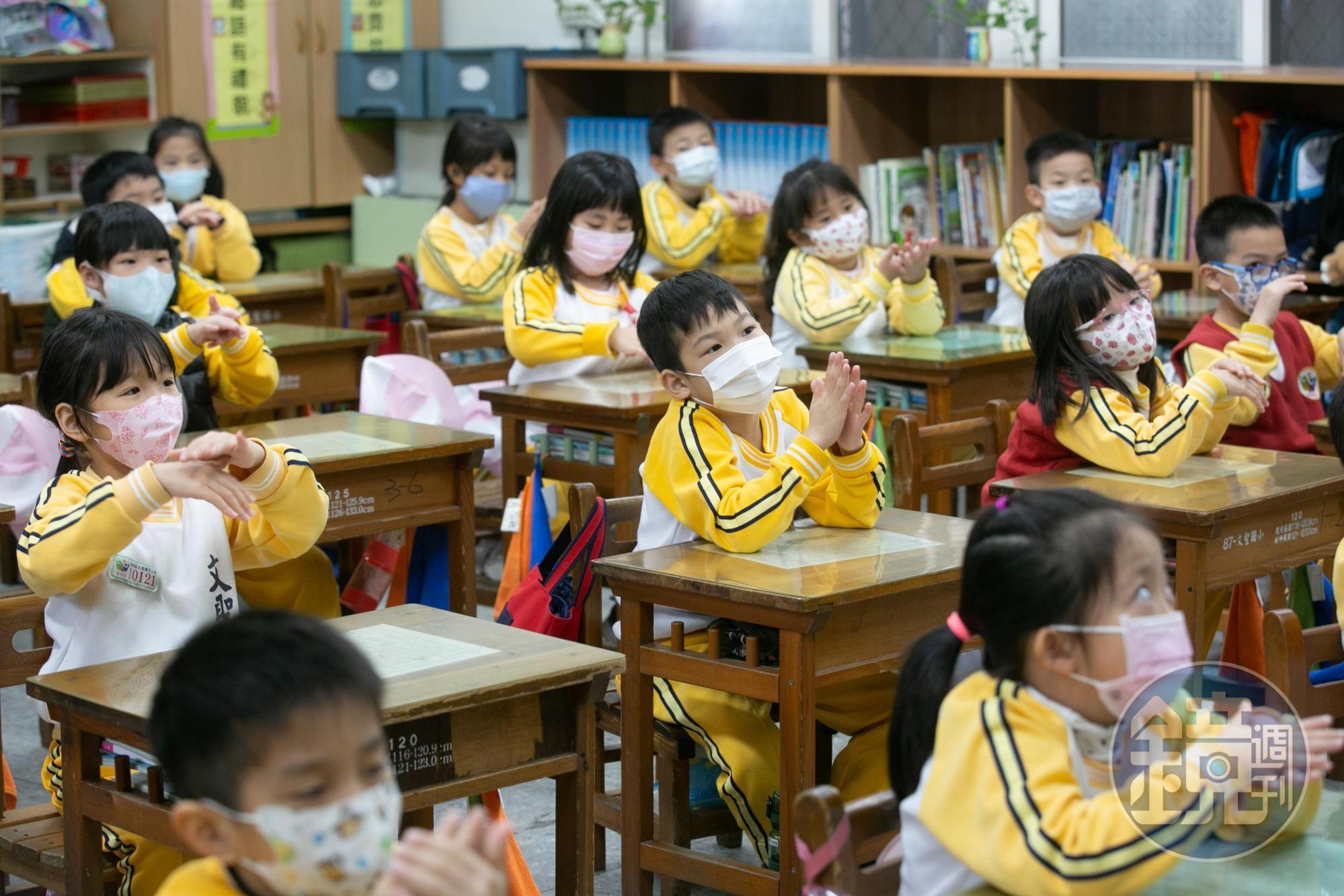 國健署建議,學子想提升學習效率,除了規律作息和充足睡眠外,不妨進行伸展和居家超慢跑運動。(示意圖,與新聞當事人無關)