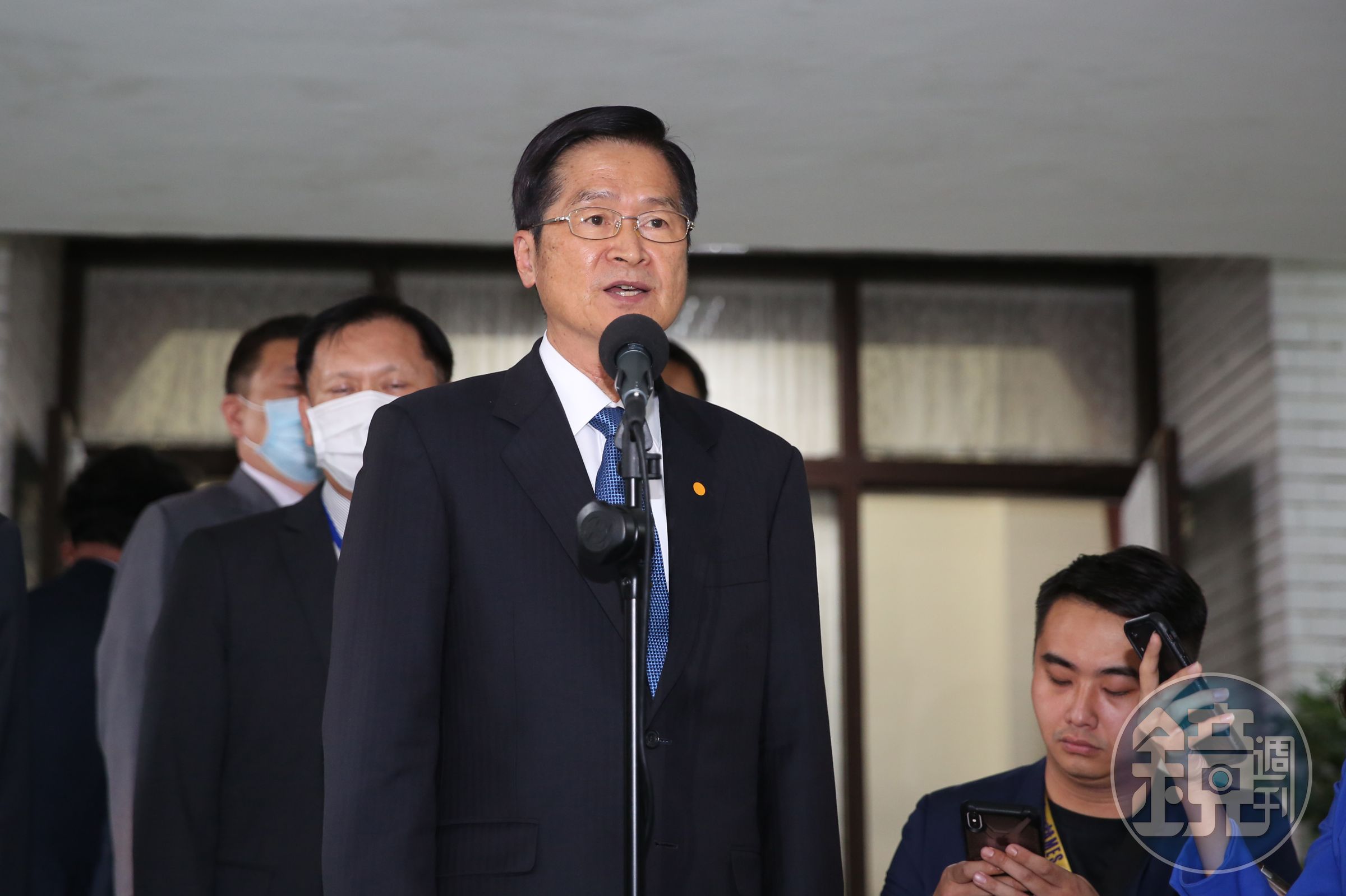 嚴德發今（7日）上午赴立法院，報告為增強後備實力的計畫。（本刊資料照）