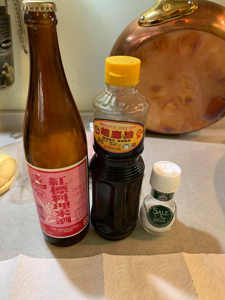 調味料只需麻油、鹽、米酒。