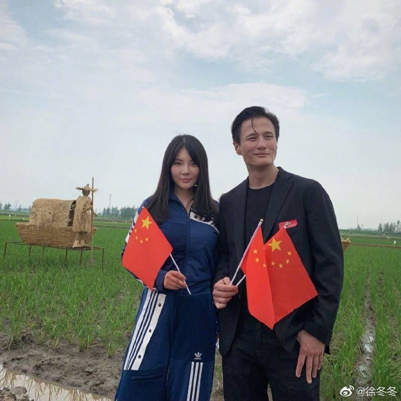 徐冬冬證實尹子維買別墅相贈,但她否認2人復合,也透露自己並未收下。(翻攝自徐冬冬微博)