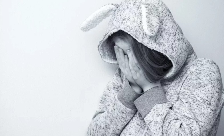 一名印度籍瑜珈老師遭在課堂上控襲胸女學員。示意圖。（pixabay）