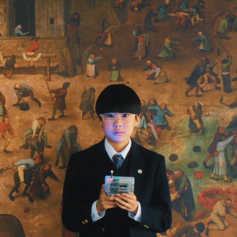 二宮慶多目前仍活躍於演藝圈，去年主演電影《爸媽死了，我卻不想哭》。（翻攝自佳映電影臉書）