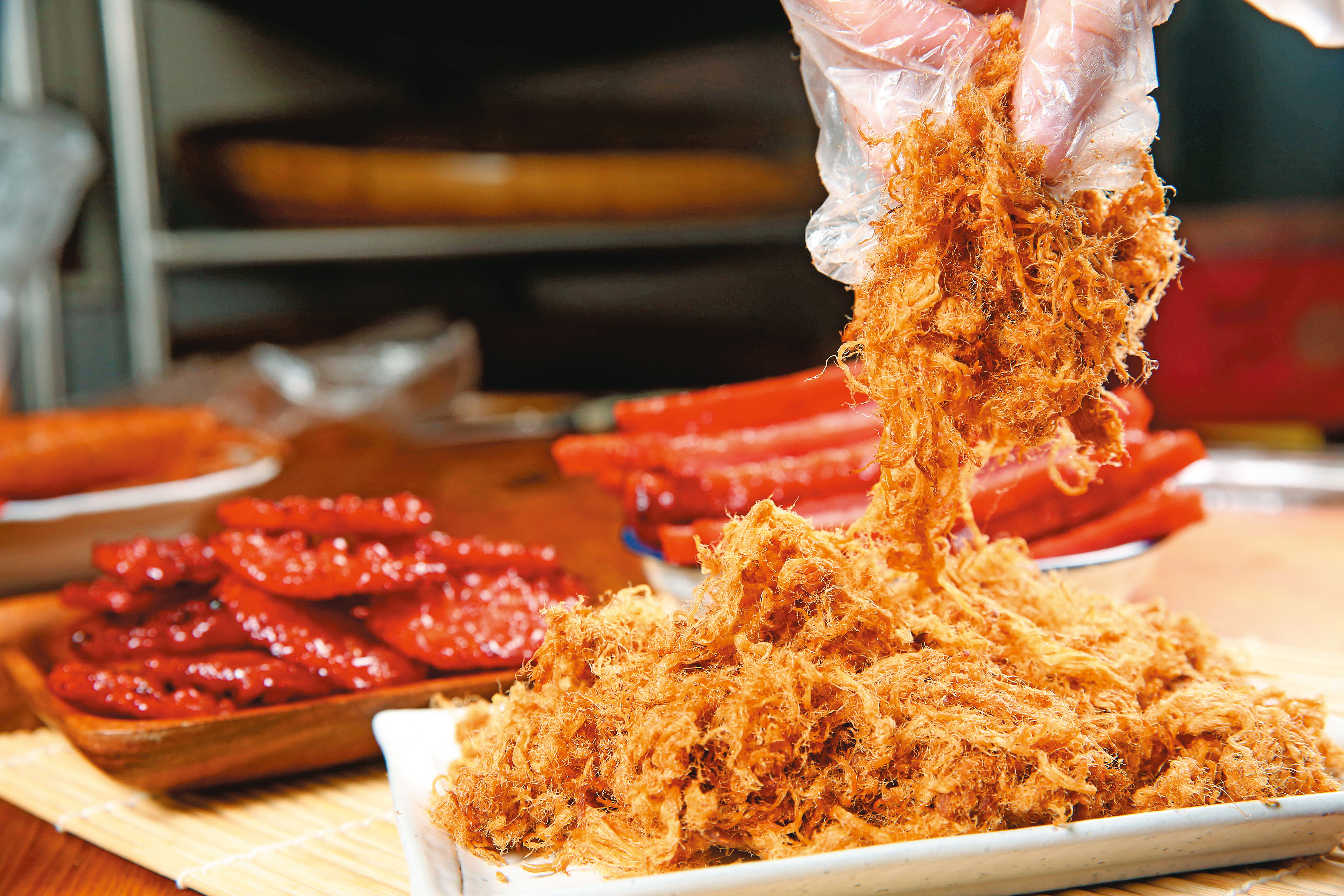 肉酥真材實料未摻入豆粉增量，保存期限僅2個月。（600克／440元）