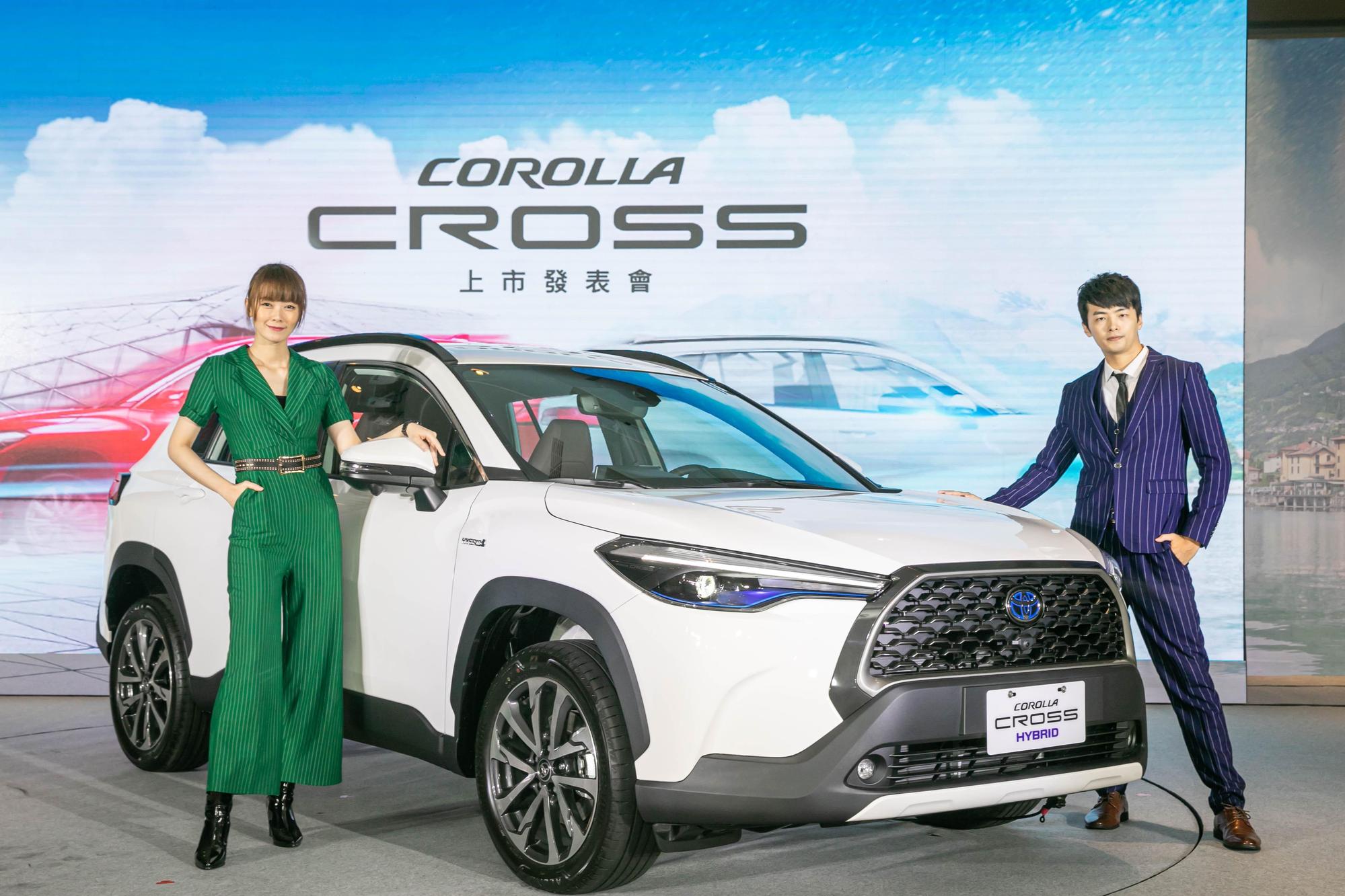 蘇純興樂喊TOYOTA Corolla Cross年銷4萬台。（和泰車提供）