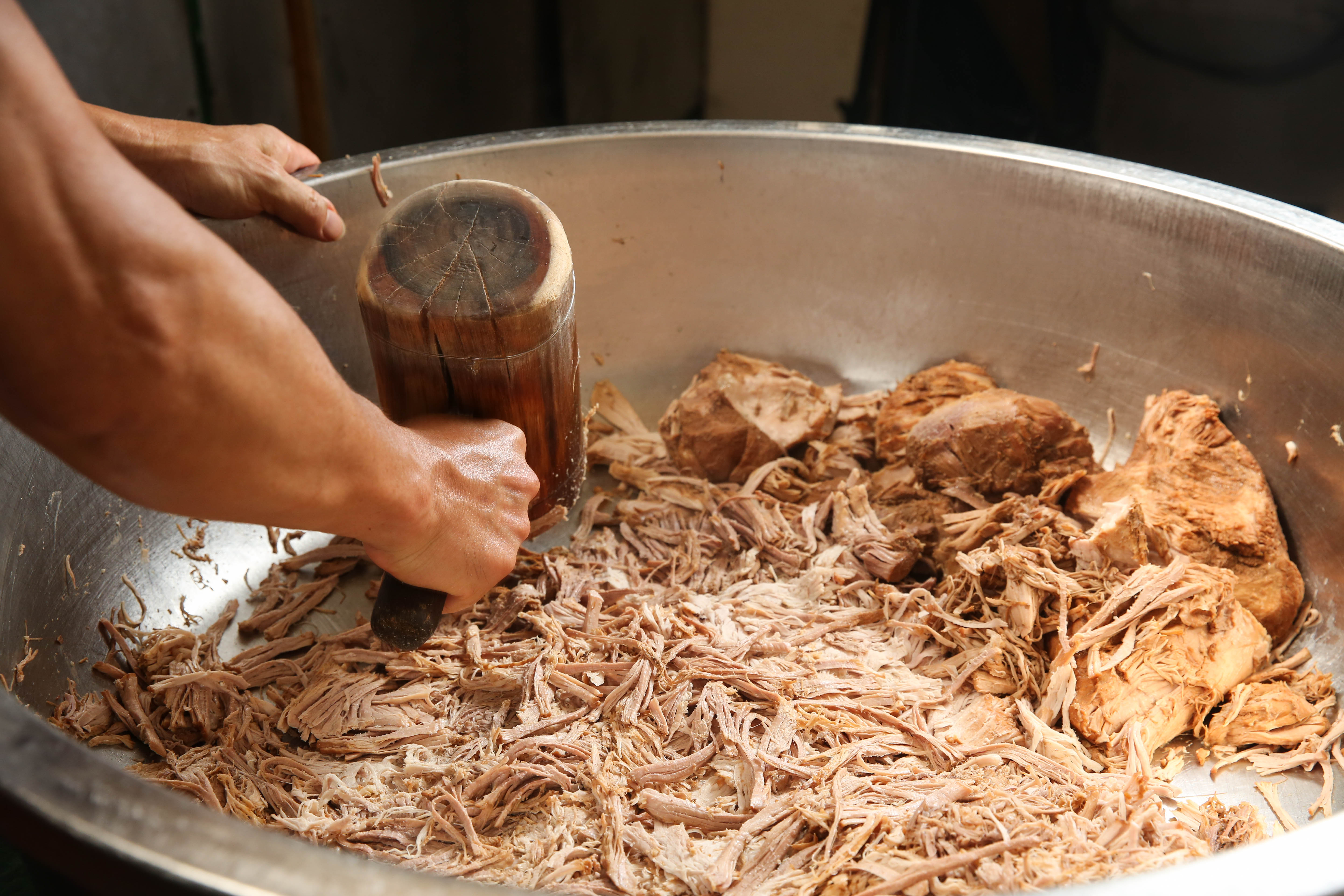 利利號的肉酥採用全瘦後腿肉製成,僅用糖、醬油調味,吃得到肉本身的香氣。