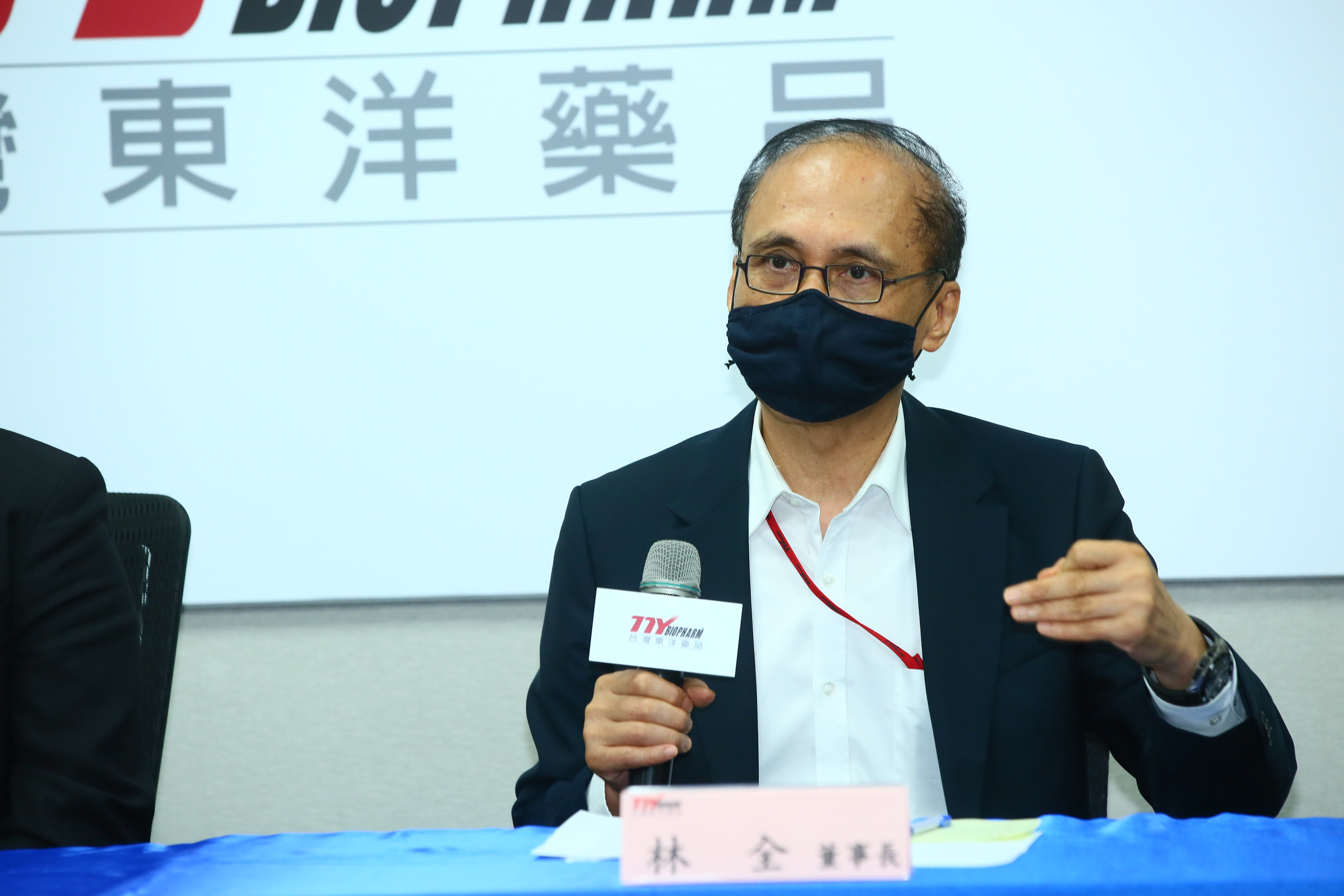 林全表示，運送的技術問題不用擔心，反而希望政府給出明確的採購數量，進而搶下訂單。
