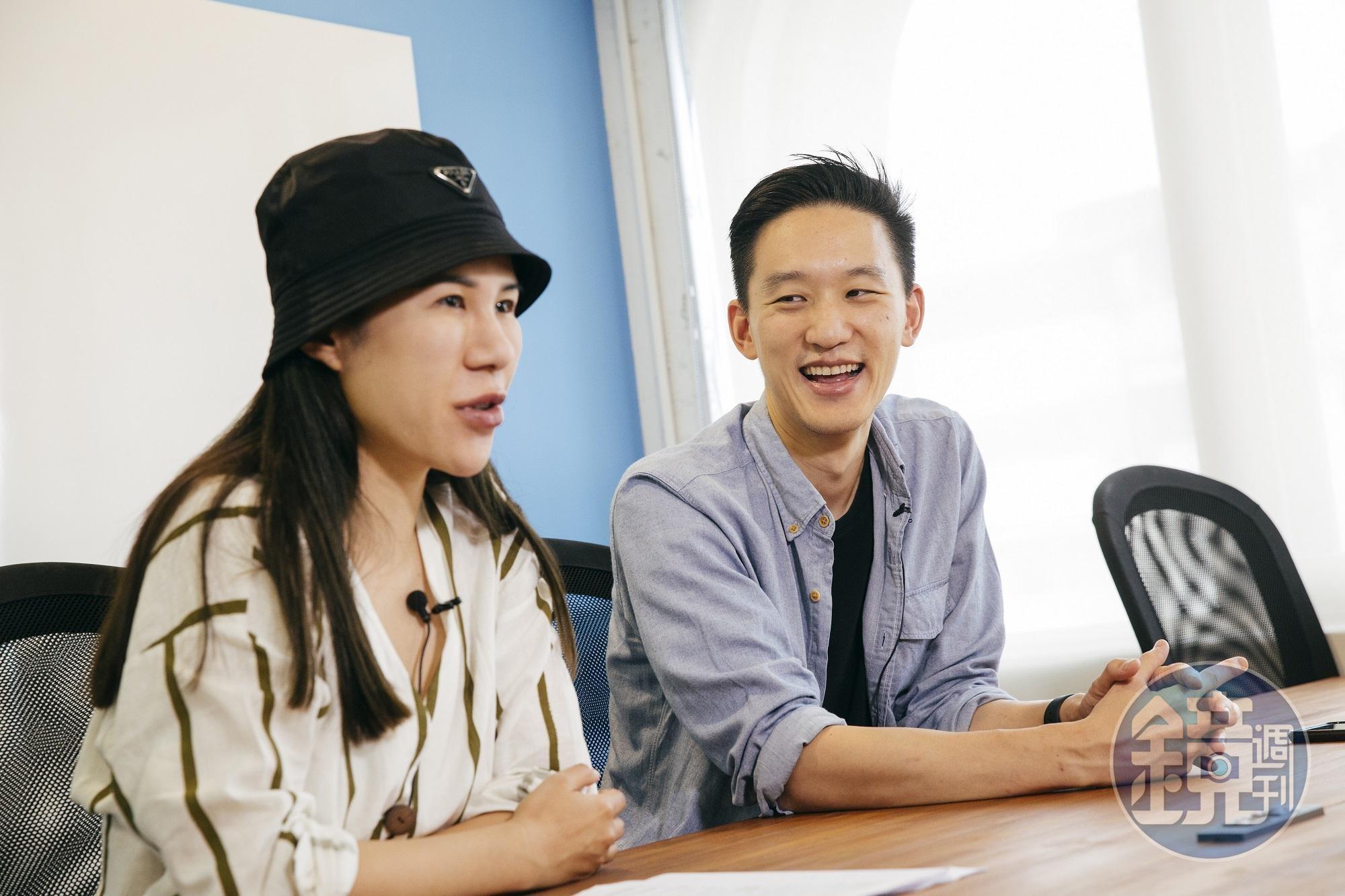 顧立楷（右）創辦本土Podcast平台SoundOn，邀請丹妮婊姐（左）等多位創作人製作節目。
