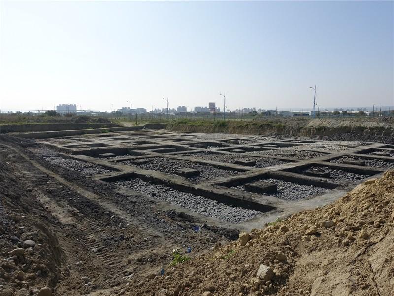 台中13期重劃區開挖地基時,竟意外發現距今上千年的考古遺址。(翻攝自台中市文化資產處)