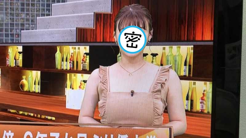 正妹主播井口綾子因穿著爆紅。（翻攝自livedoor）