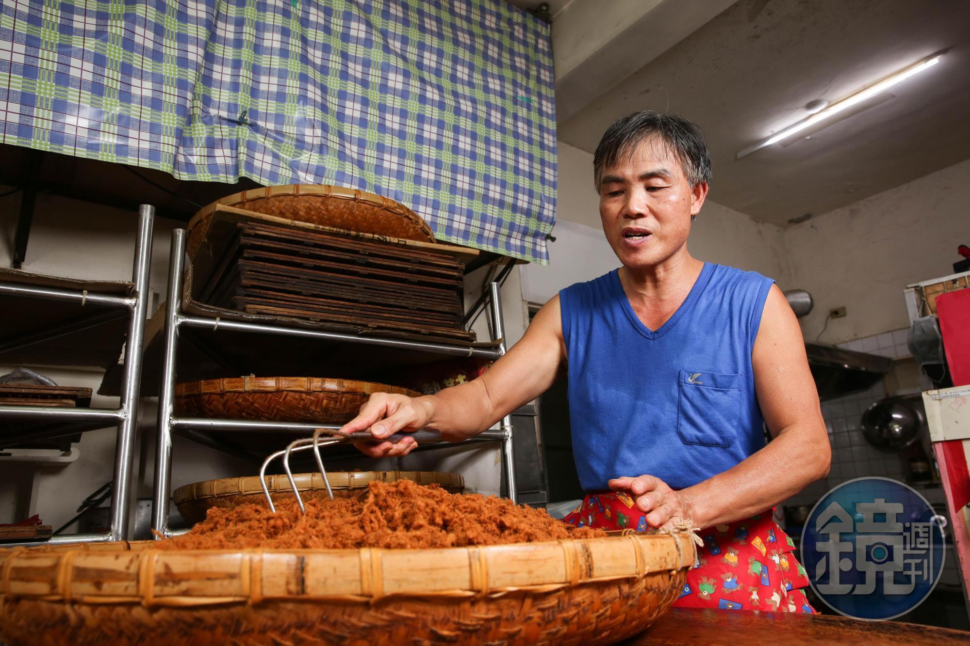 利利號是新竹老字號純手工肉酥、肉乾食品加工行。