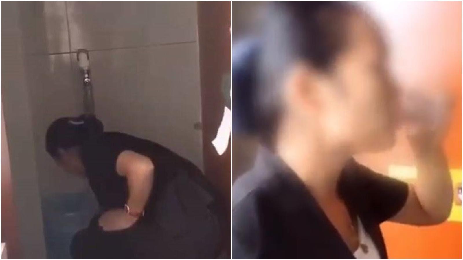 山東一名清潔女員工為證實便池非常乾淨，當眾示範喝「馬桶水」。（翻攝自「趣聞匯總」YouTube。）
