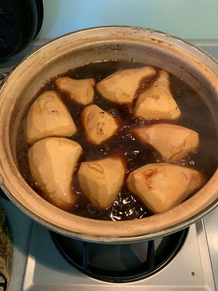40分鐘後，竹筍已滷好。