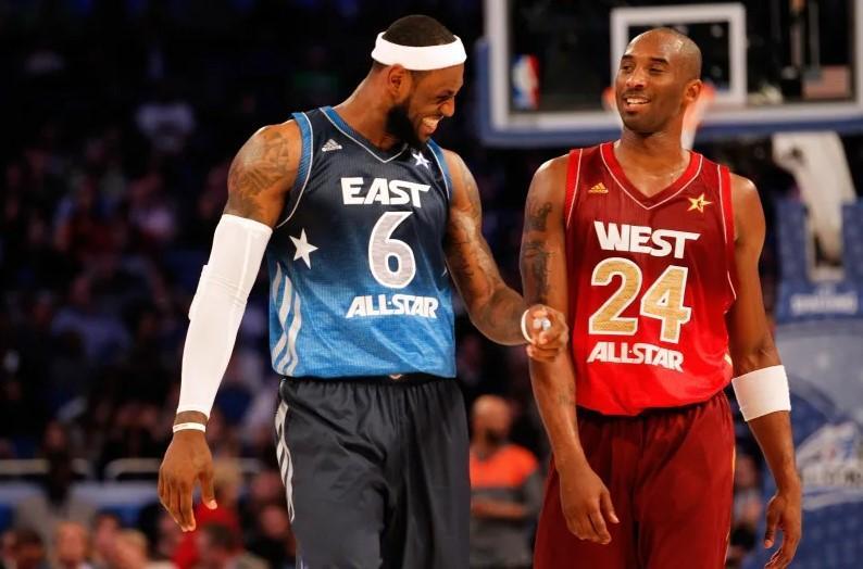 詹皇(左)和科比(右)是對手亦是多年好友。(翻攝自Bleacher Report)