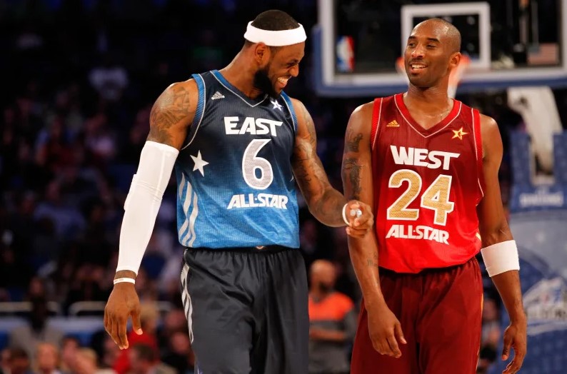 詹皇（左）和科比（右）是對手亦是多年好友。（翻攝自Bleacher Report）