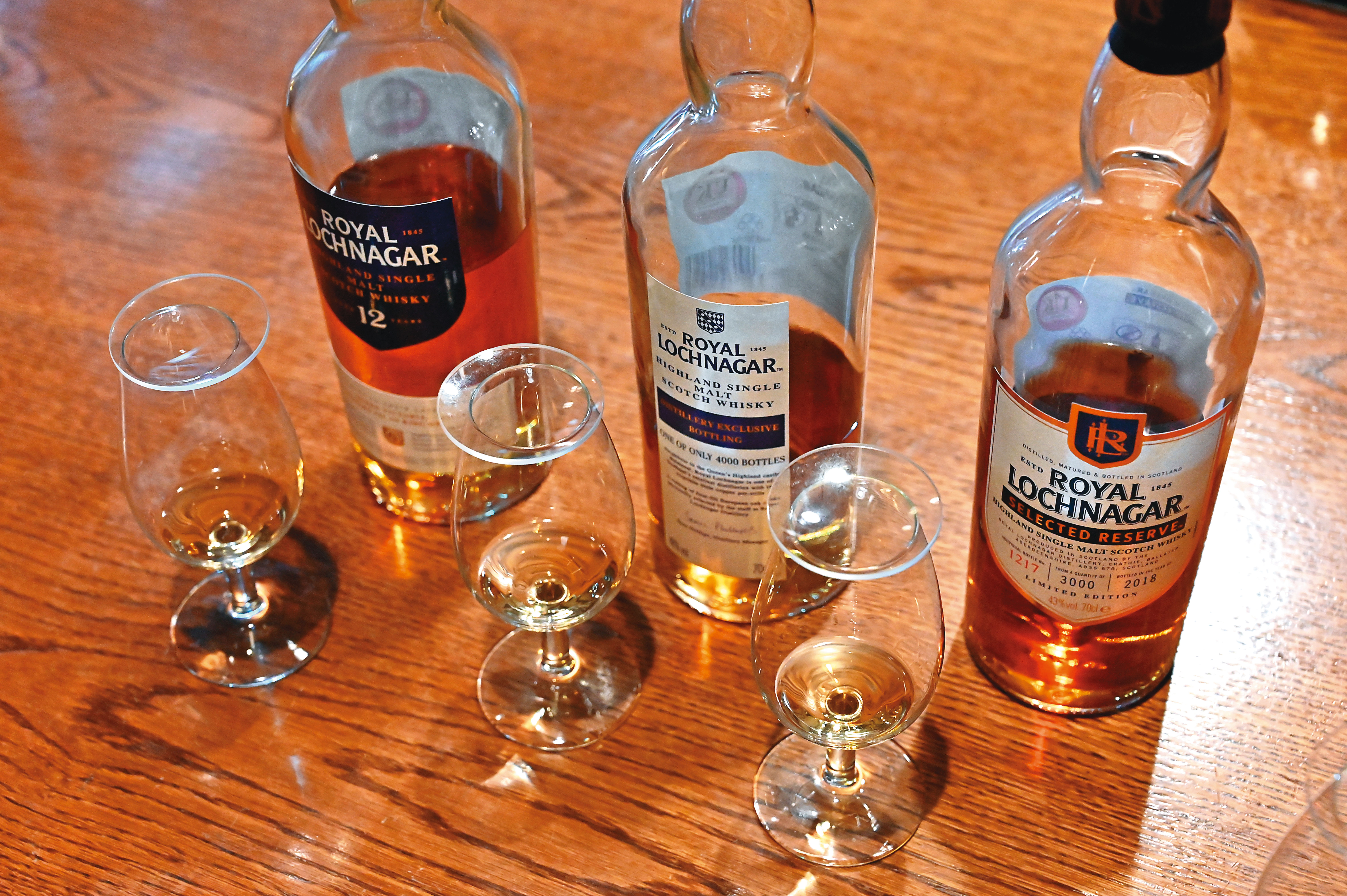 ROYAL LOCHNAGAR Estd 1845 空瓶