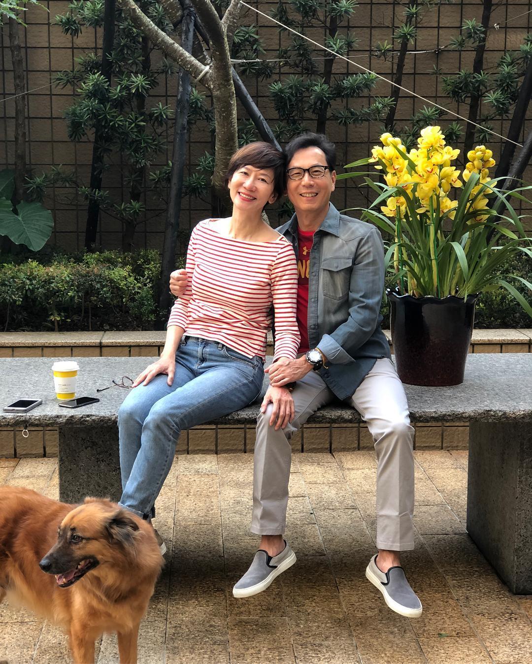 蔡明忠夫婦出嫁長女蔡承穎,遠赴韓國見親家。(翻攝自Instagram)