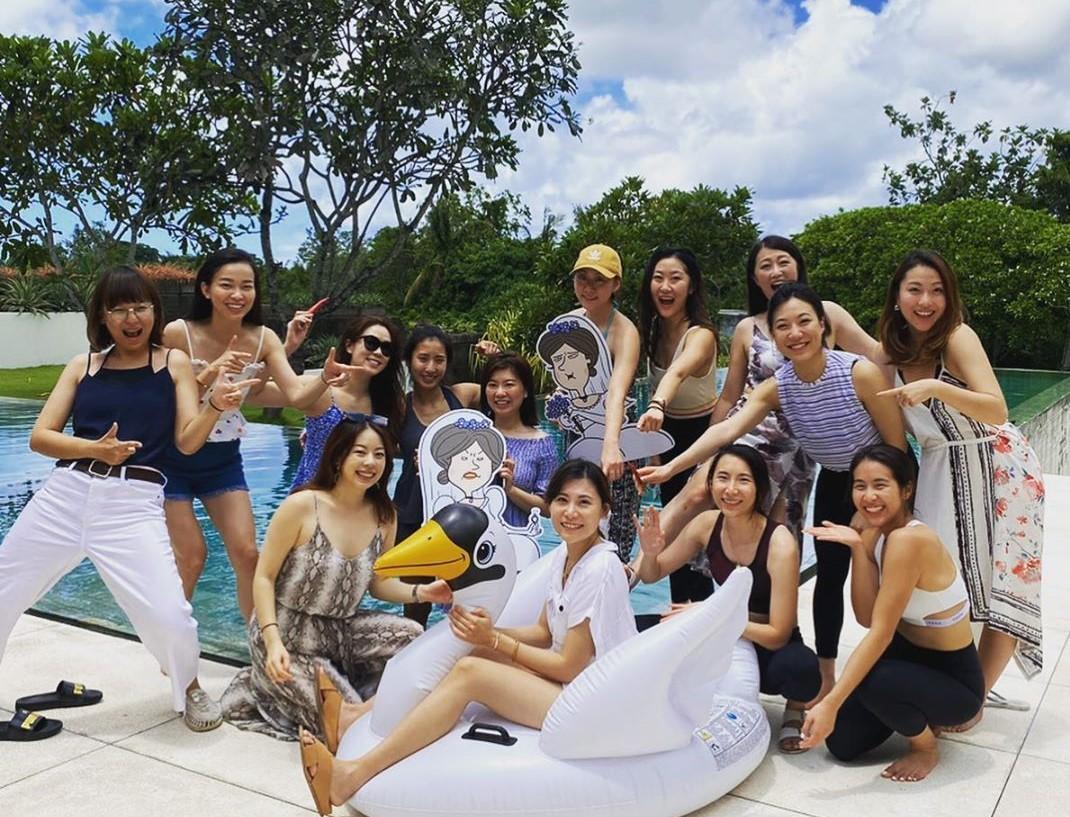 蔡承穎原定今年初就要結婚,和友人選在峇里島舉行告別單身派對,卻因疫情到國慶才宴客。(翻攝自Instagram)